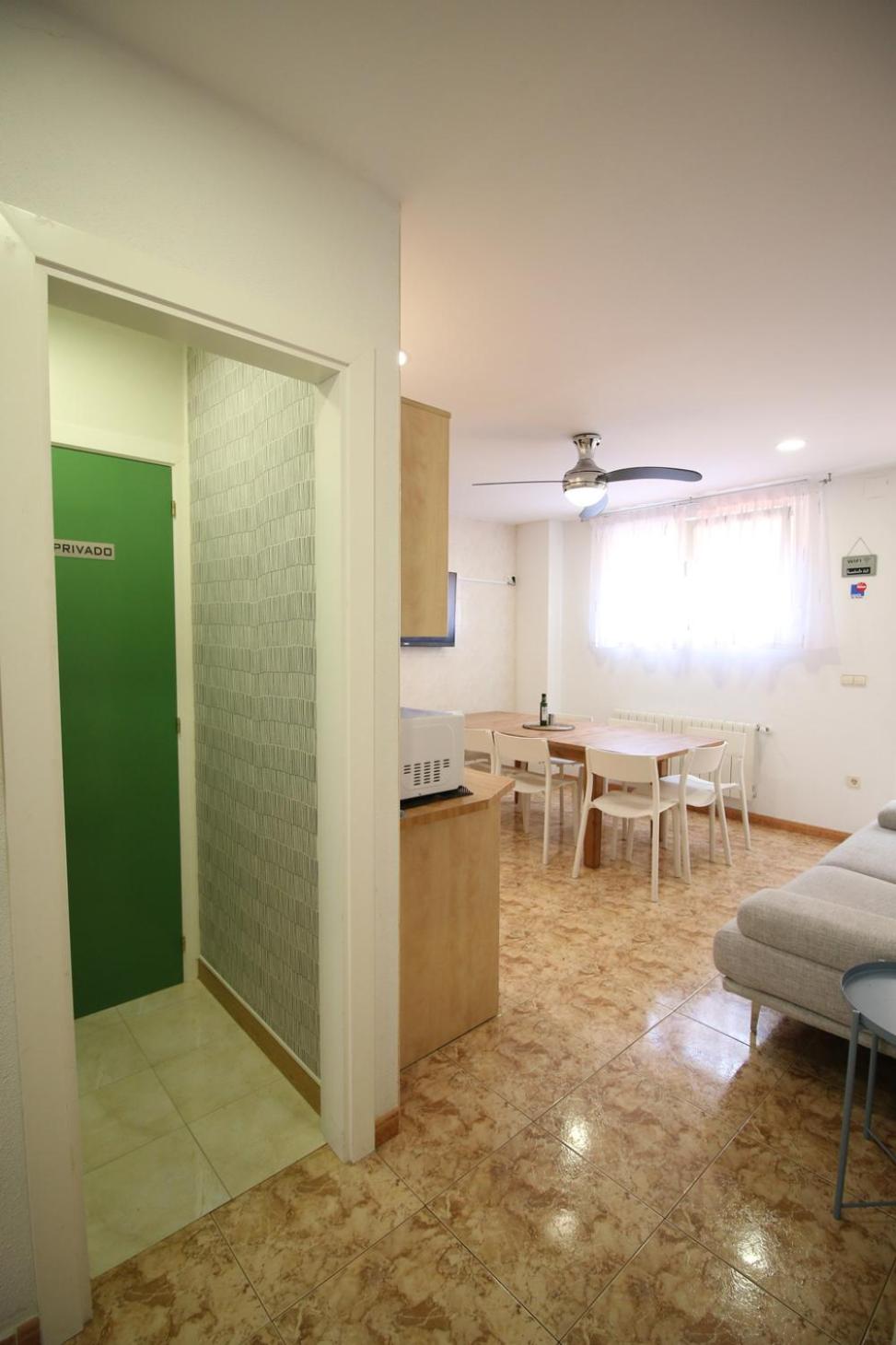 Four Bedroom Family Apartment - Photo 1