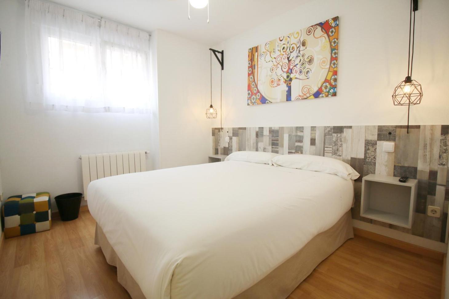 Four Bedroom Family Apartment - Photo 19