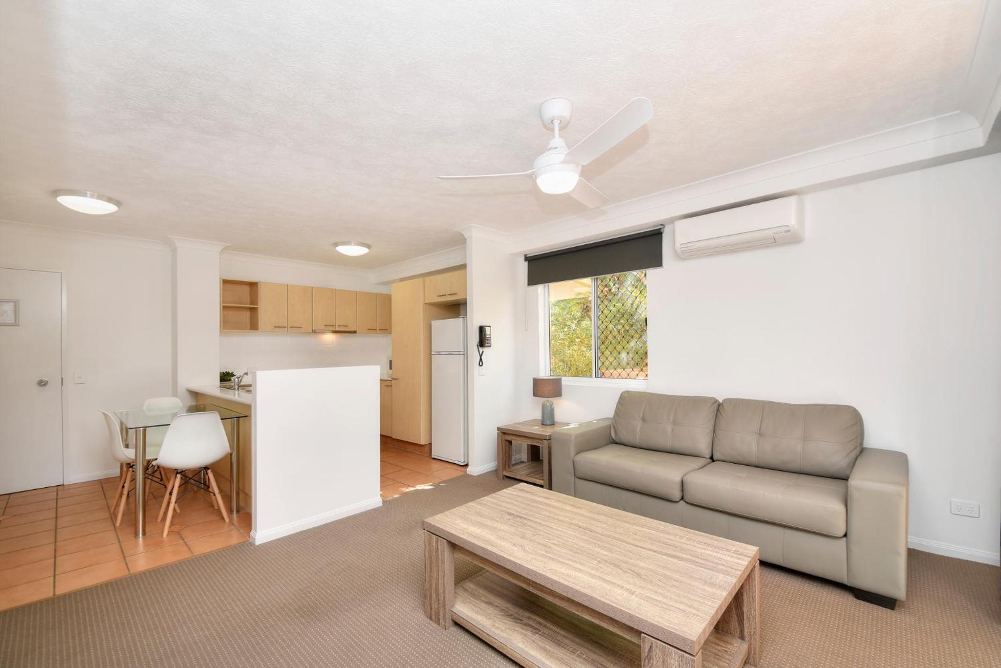 One-Bedroom Apartment