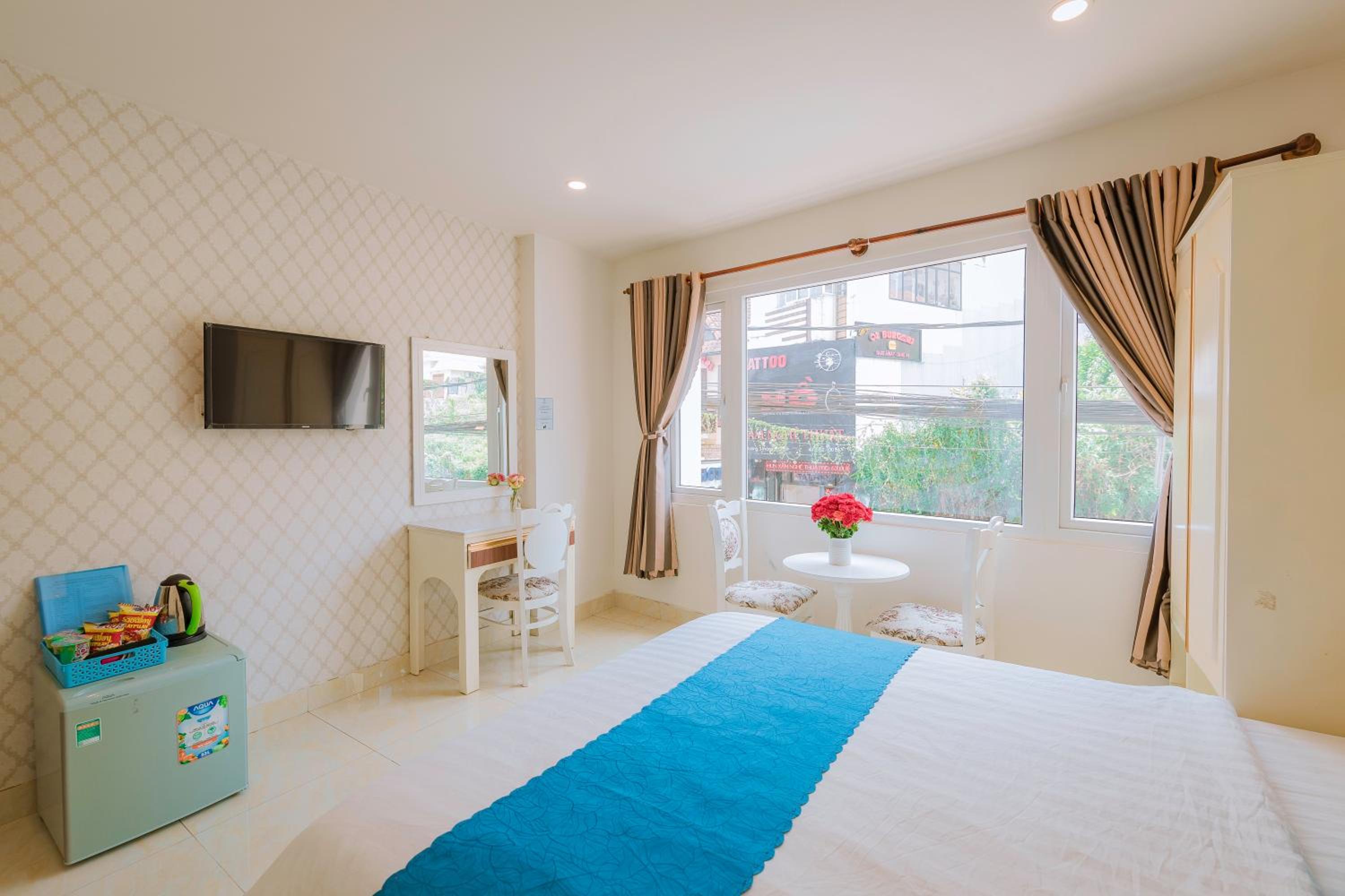 Deluxe Double Room - Photo 4