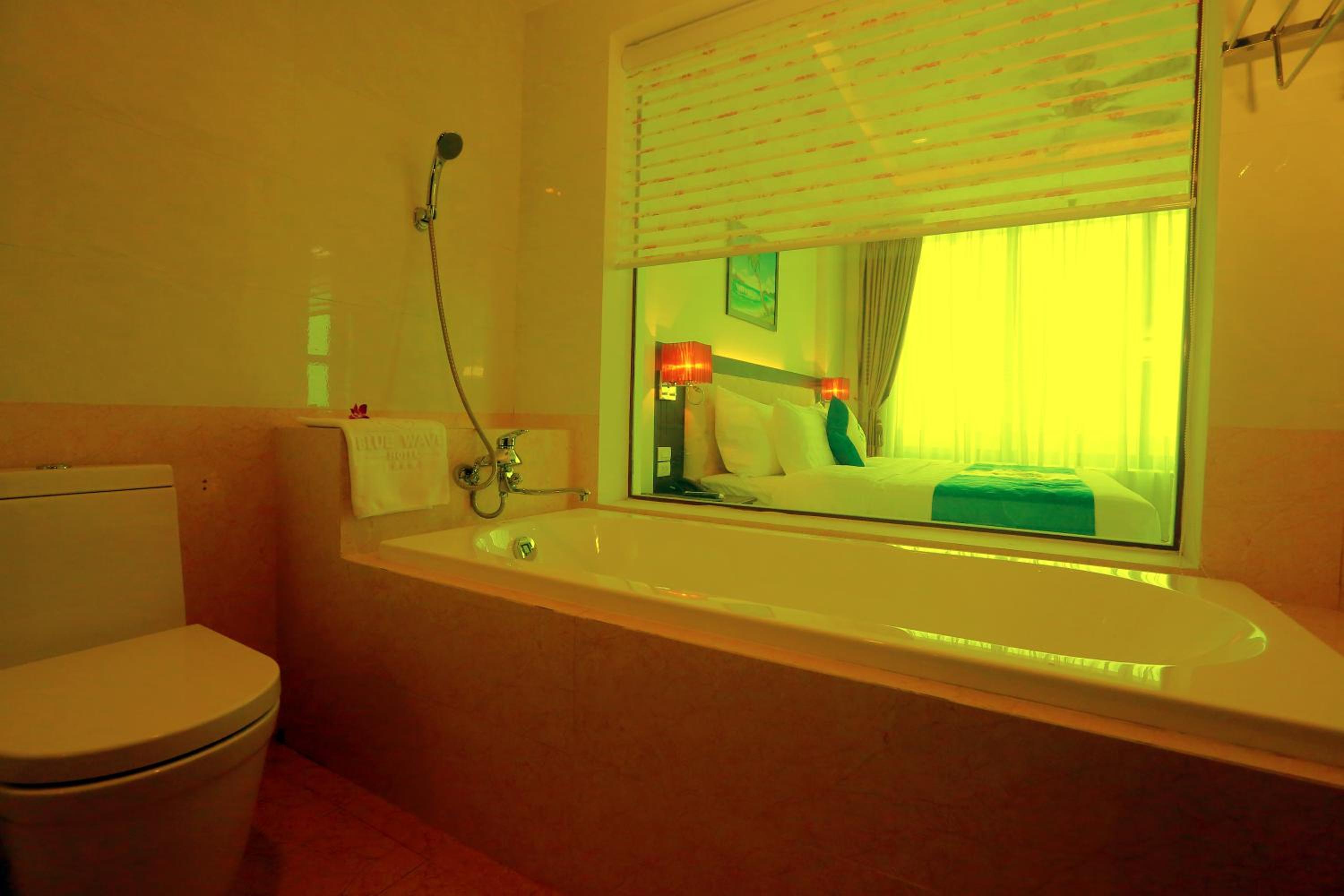 One-Bedroom Suite photo 2