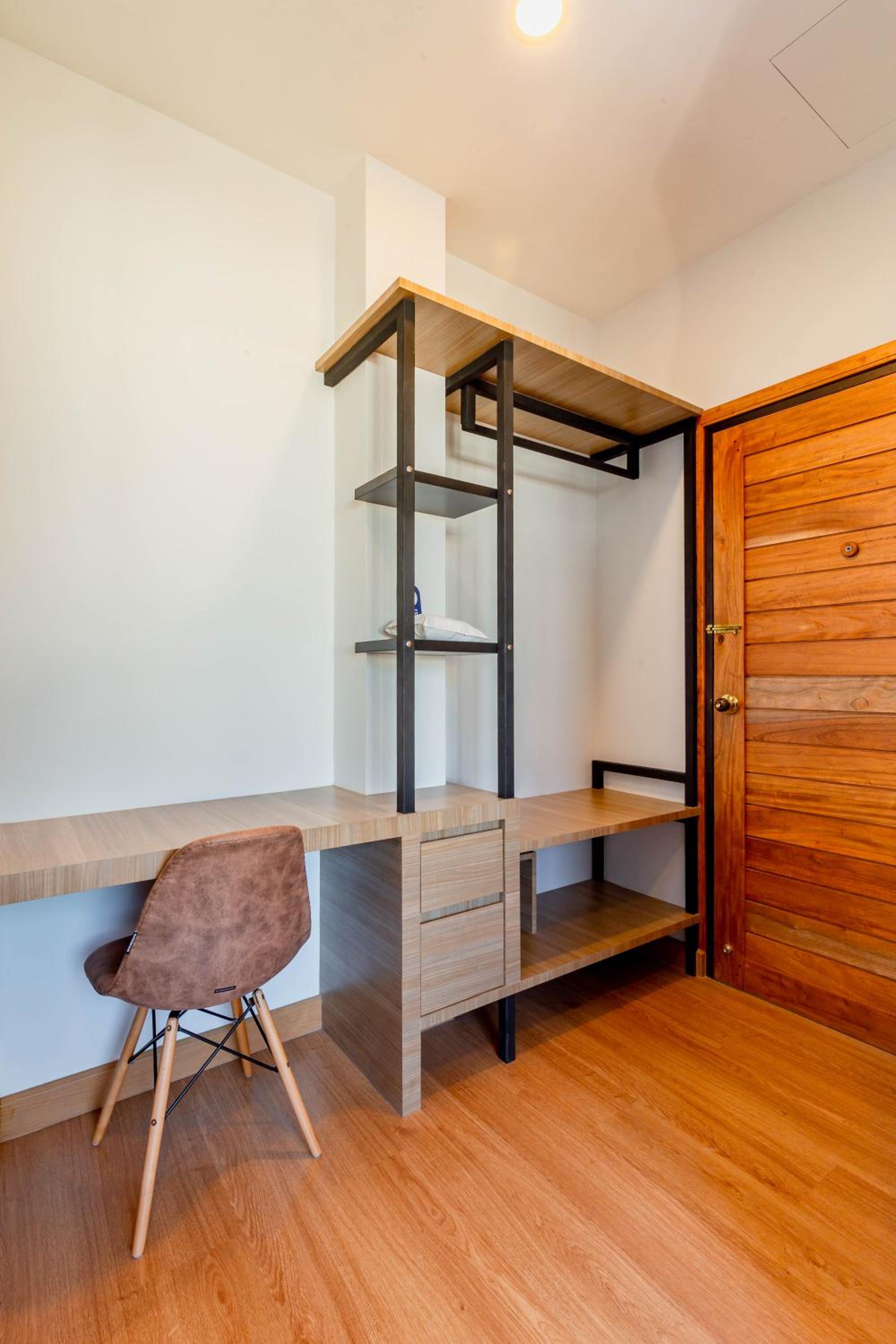 Superior King Room - Photo 4