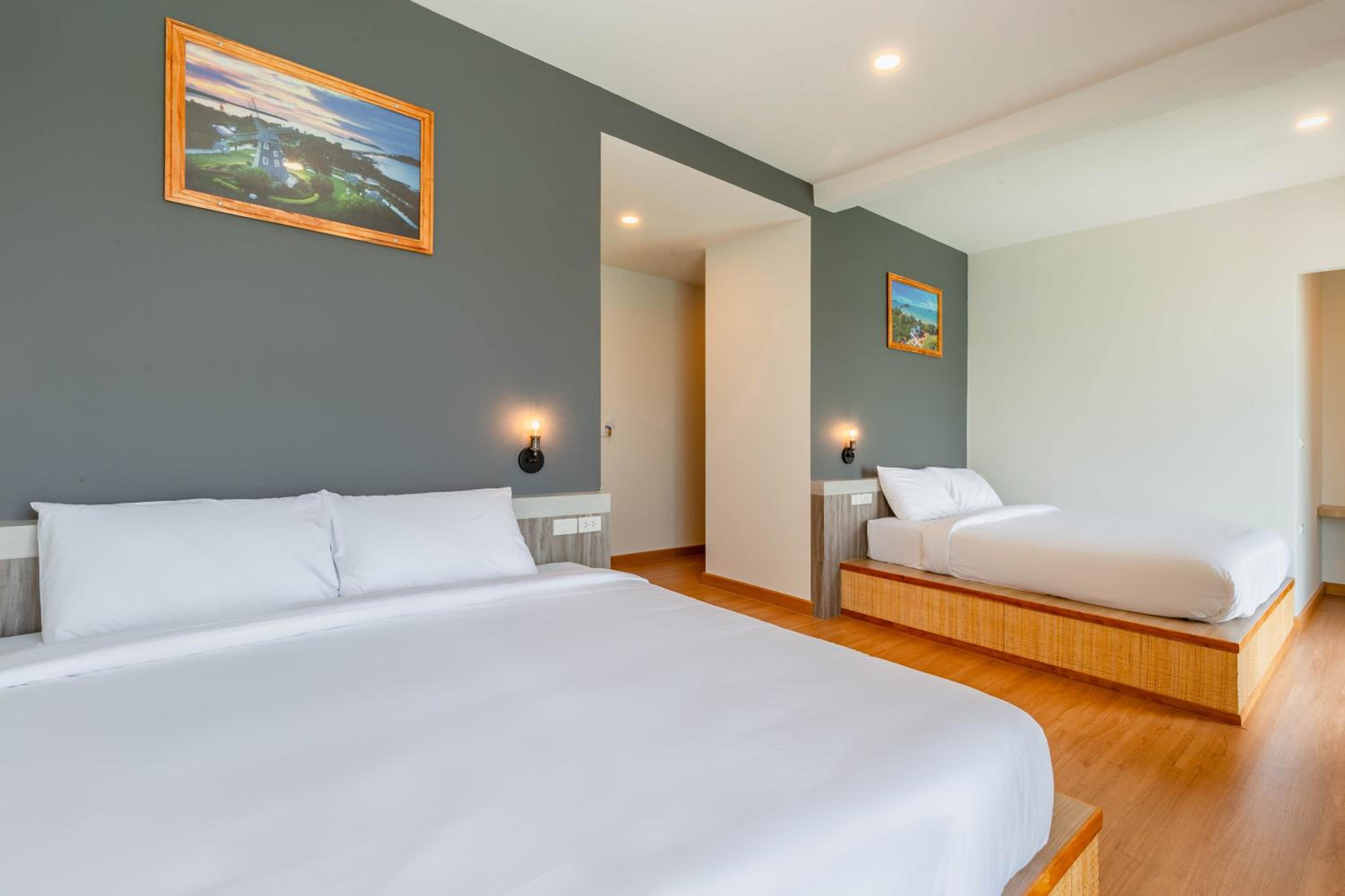Family Room with Sea View photo 1