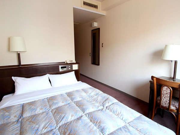 Double Room with Small Double Bed - Non-Smoking - Photo 4