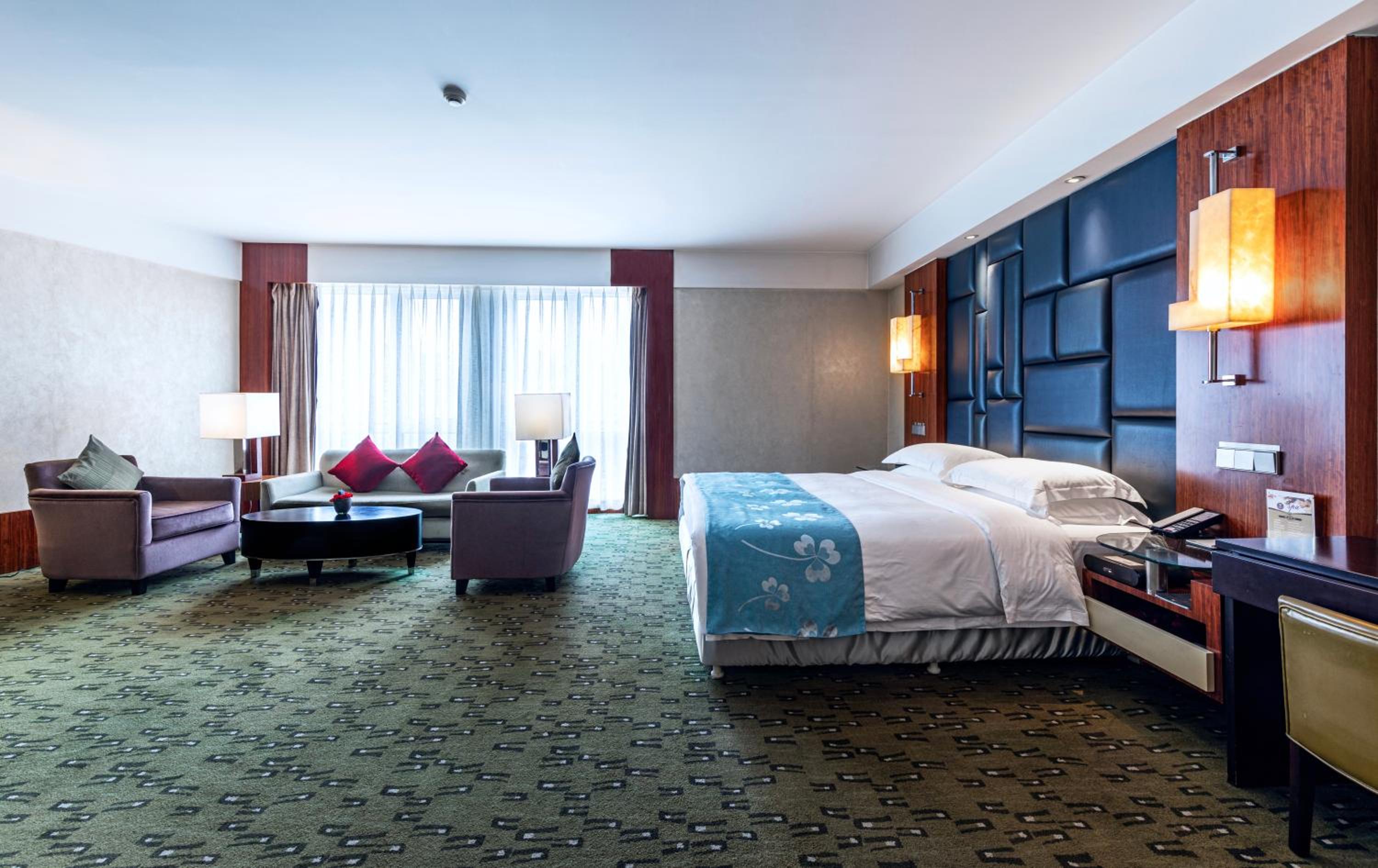 Executive Deluxe King Room photo 1