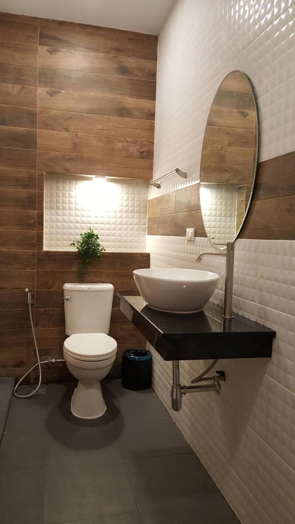Deluxe King Room - Photo 3