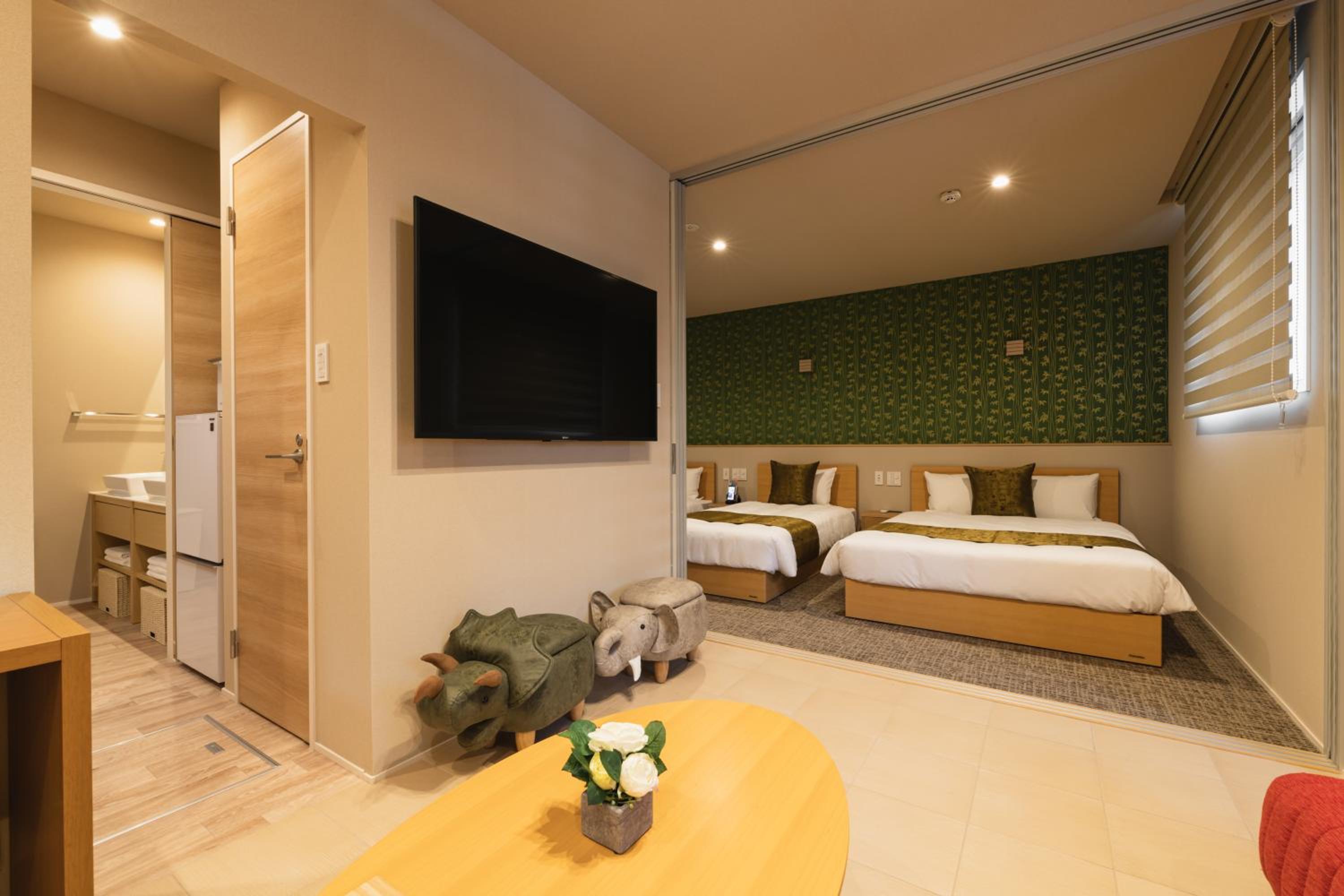 Family Suite - Photo 1