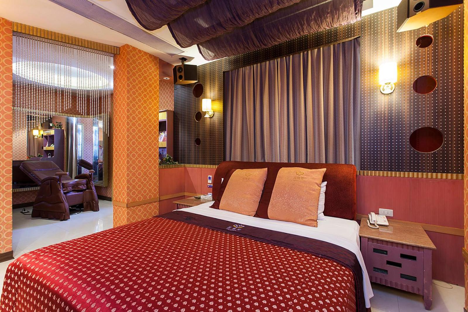 Standard Queen Room photo 1
