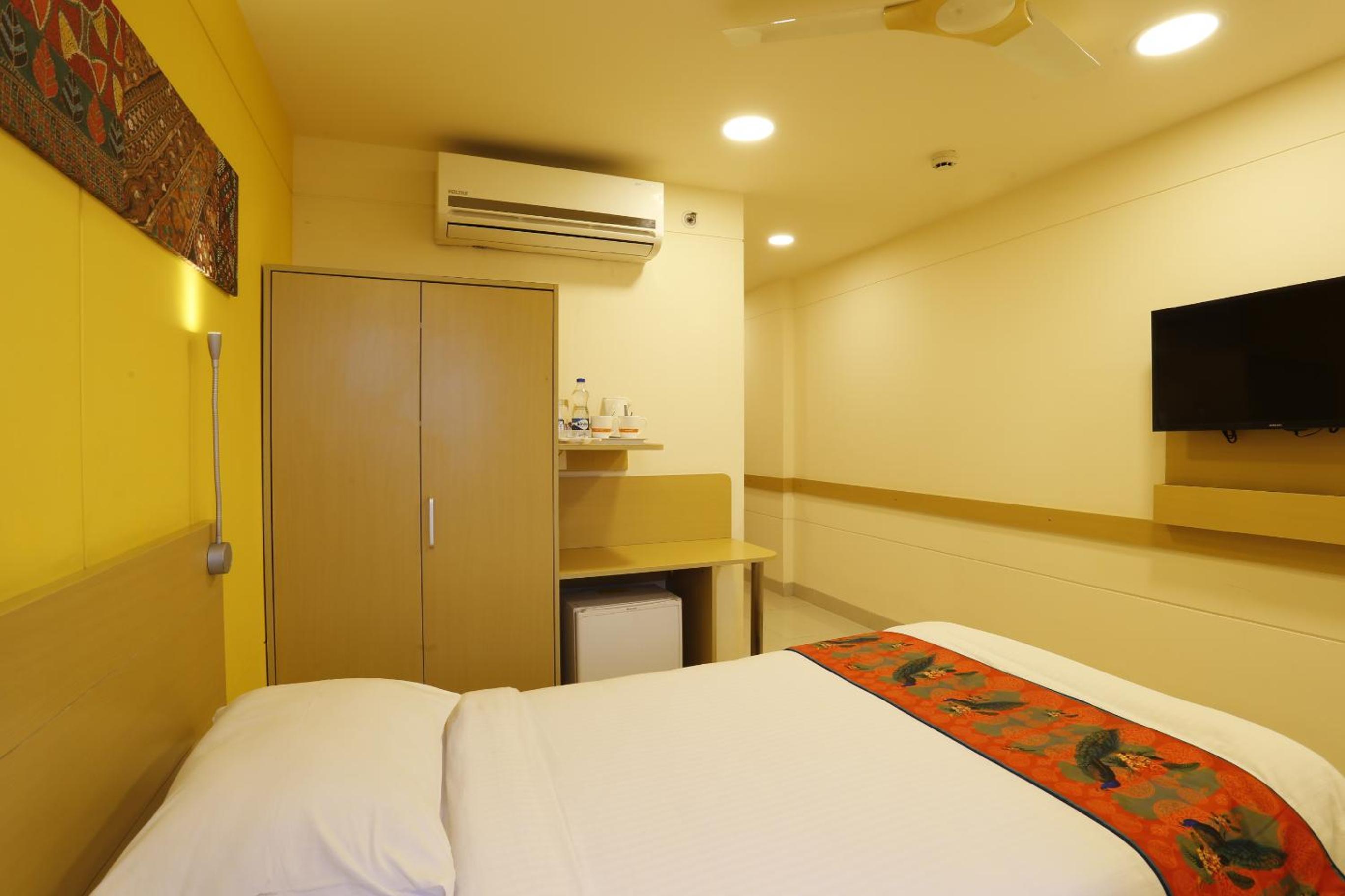 Executive Room-River View photo 2