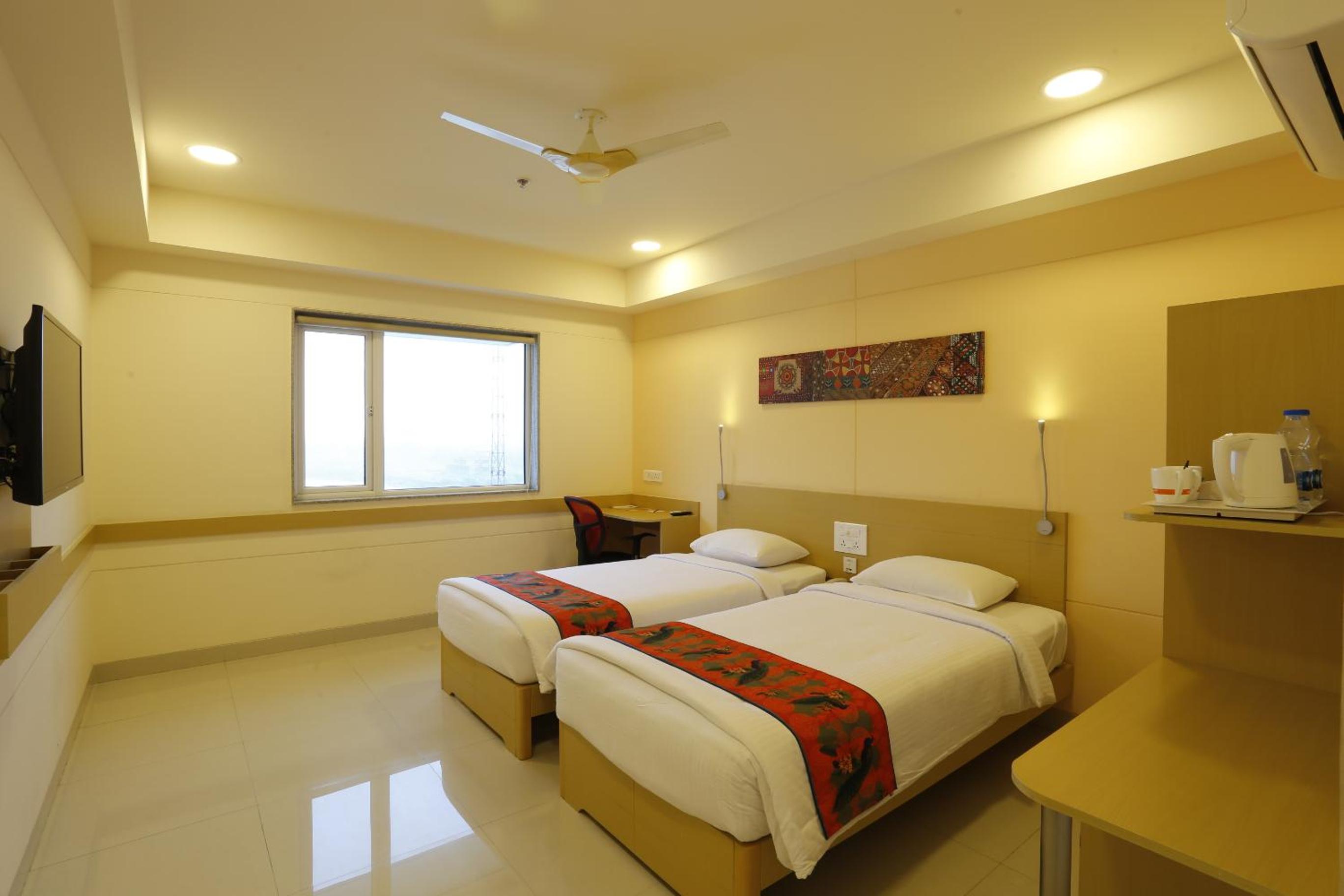 Standard Twin Room photo 2