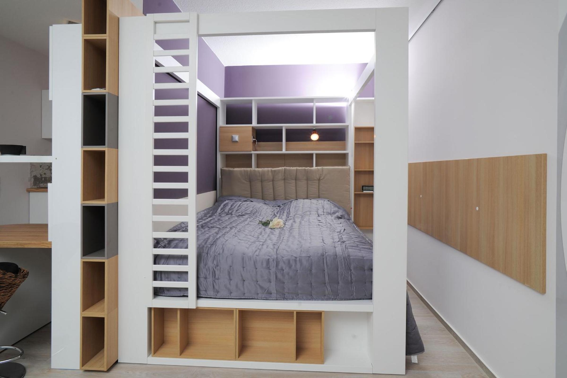Deluxe Double Room with Shower - Photo 6