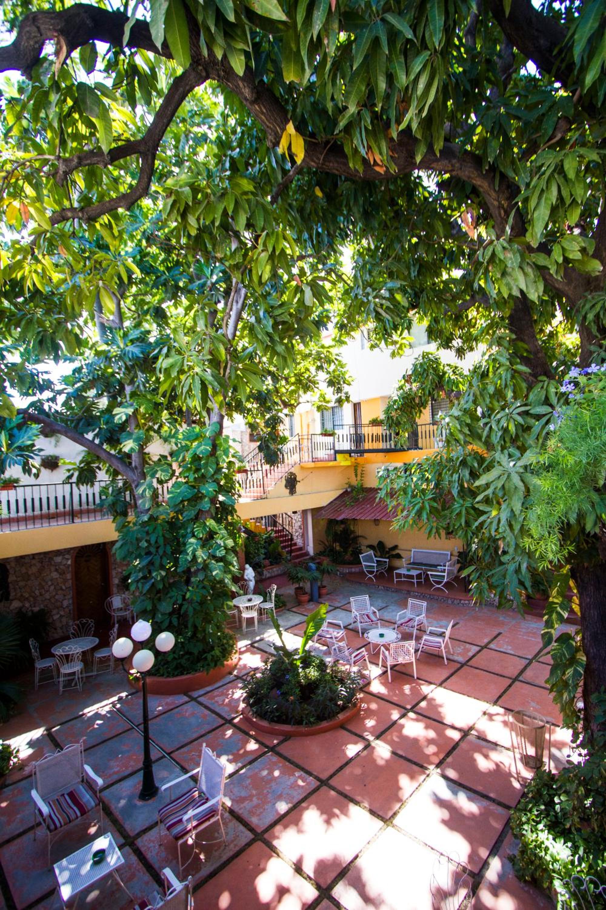 King Room with Balcony photo 2
