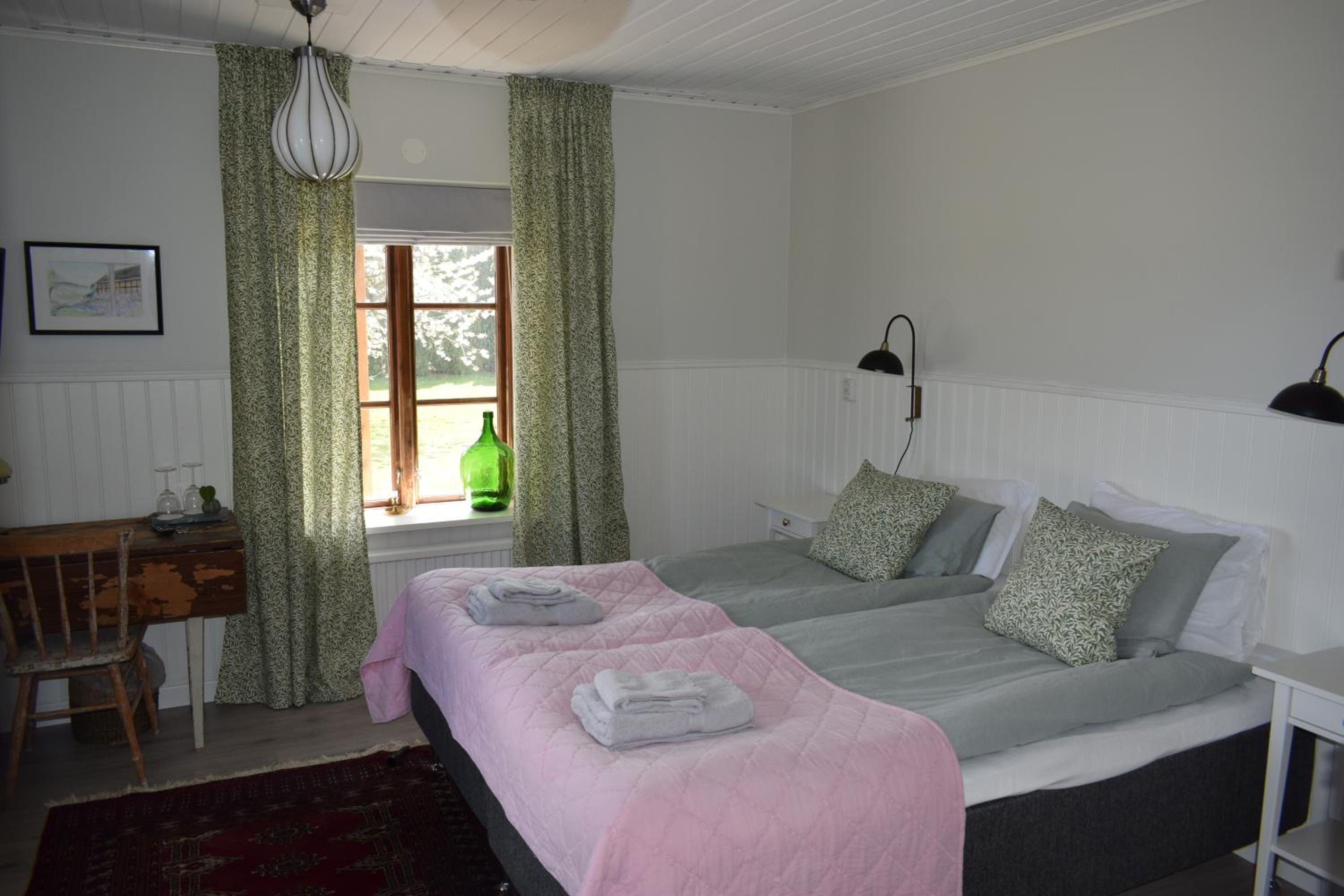 Standard Double Room - Photo 1