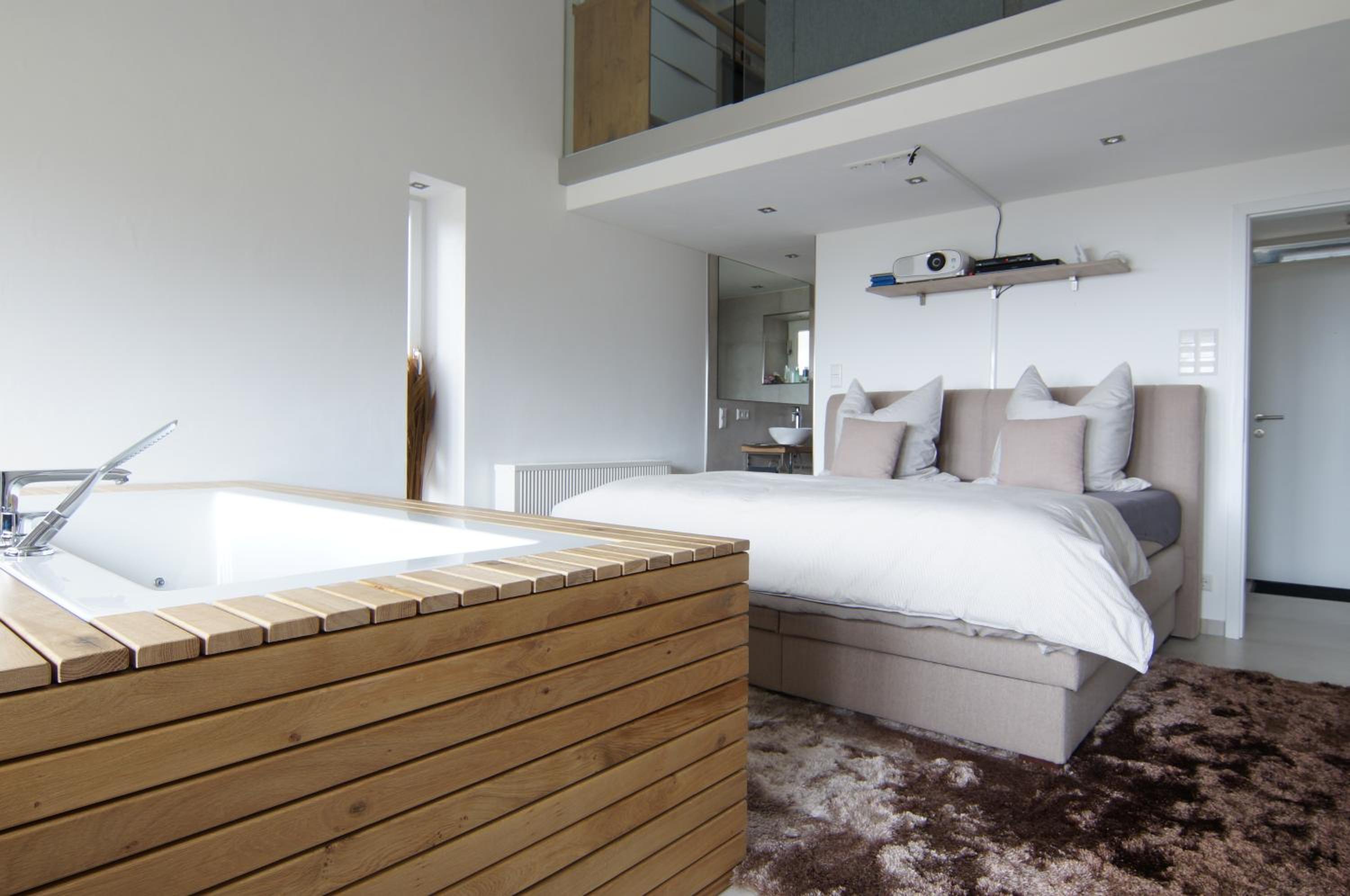 Studio Apartment photo 3