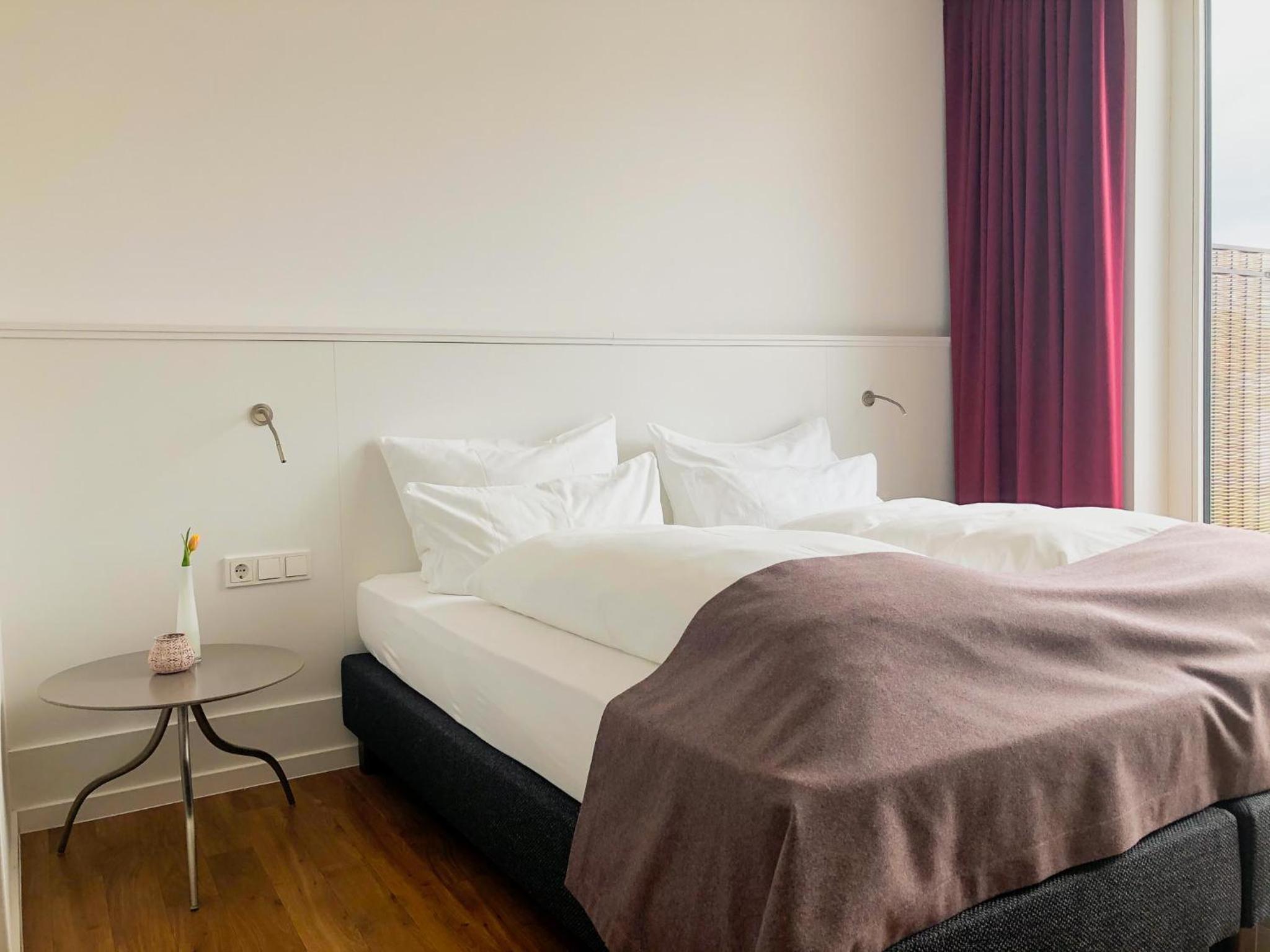 Double Room with Balcony - Photo 1