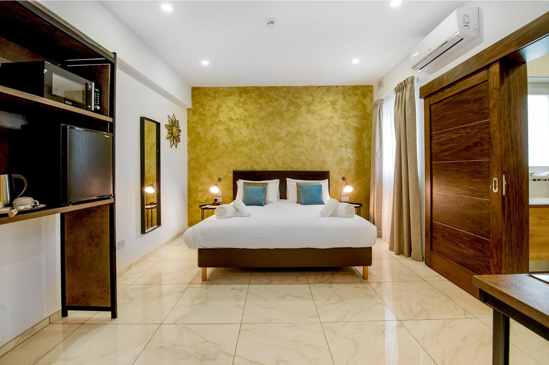 Deluxe Double Room - Photo 4
