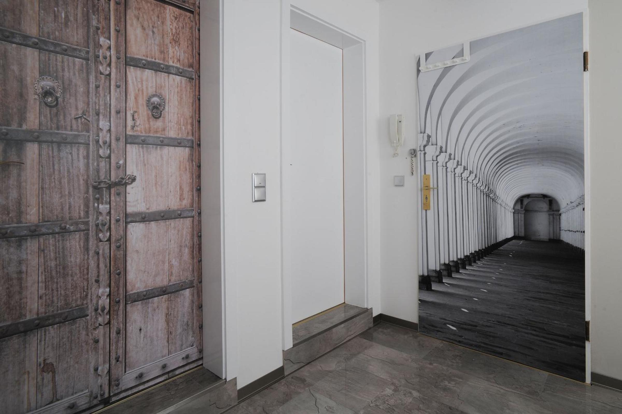 Two-Bedroom Apartment - Photo 8