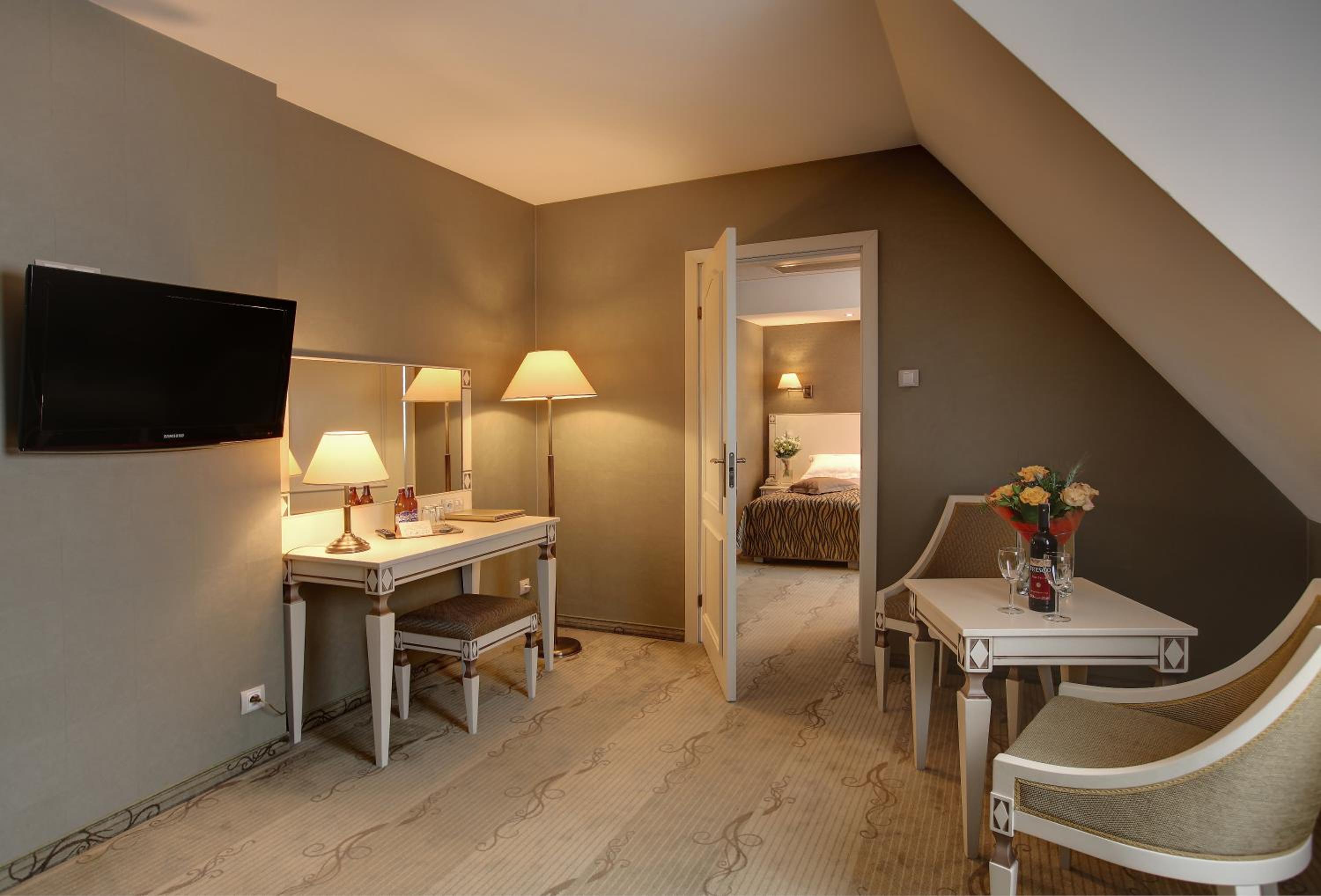 Double Room - Photo 4