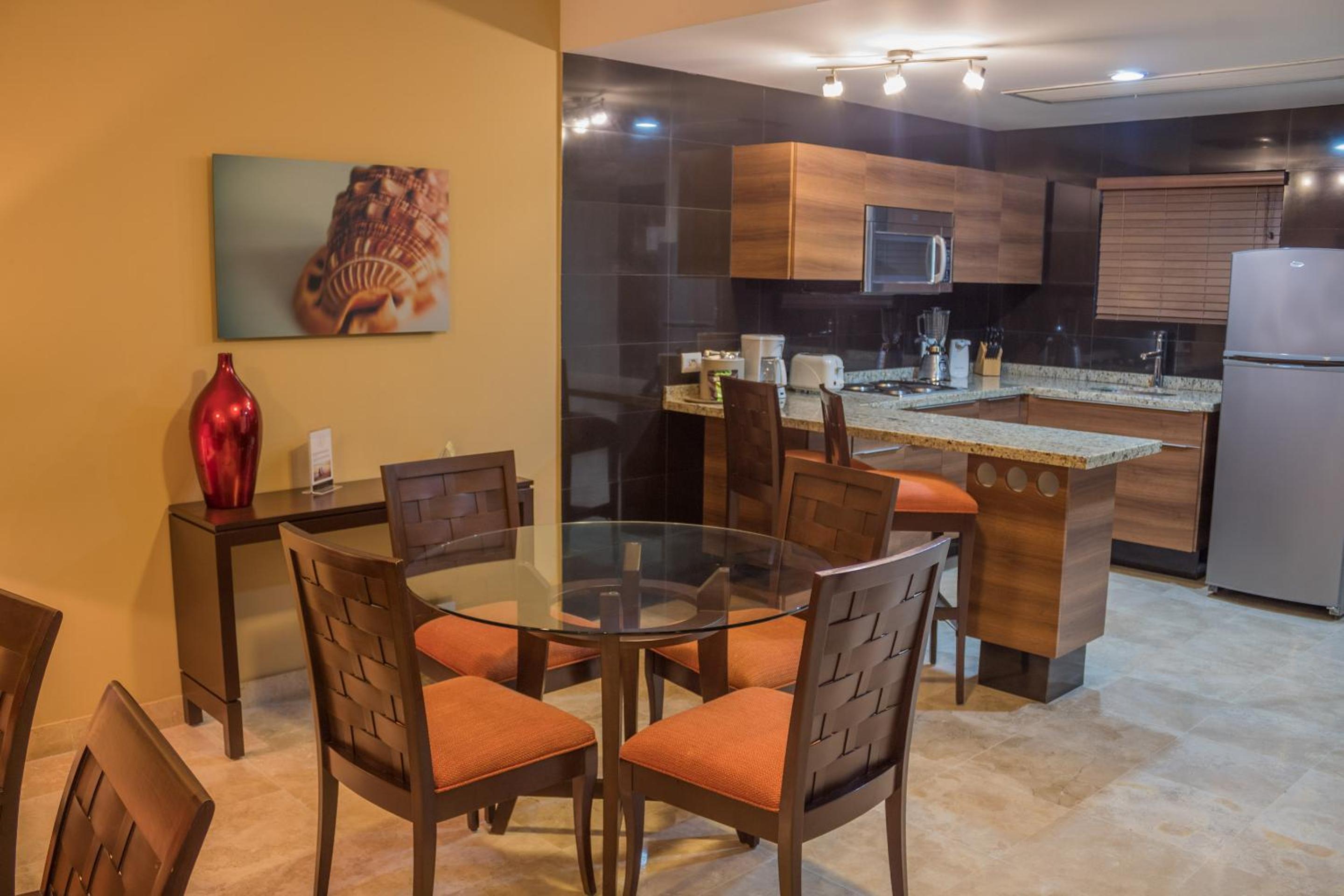 SUITE CON JACUZZI OCEANFRONT - Photo 11
