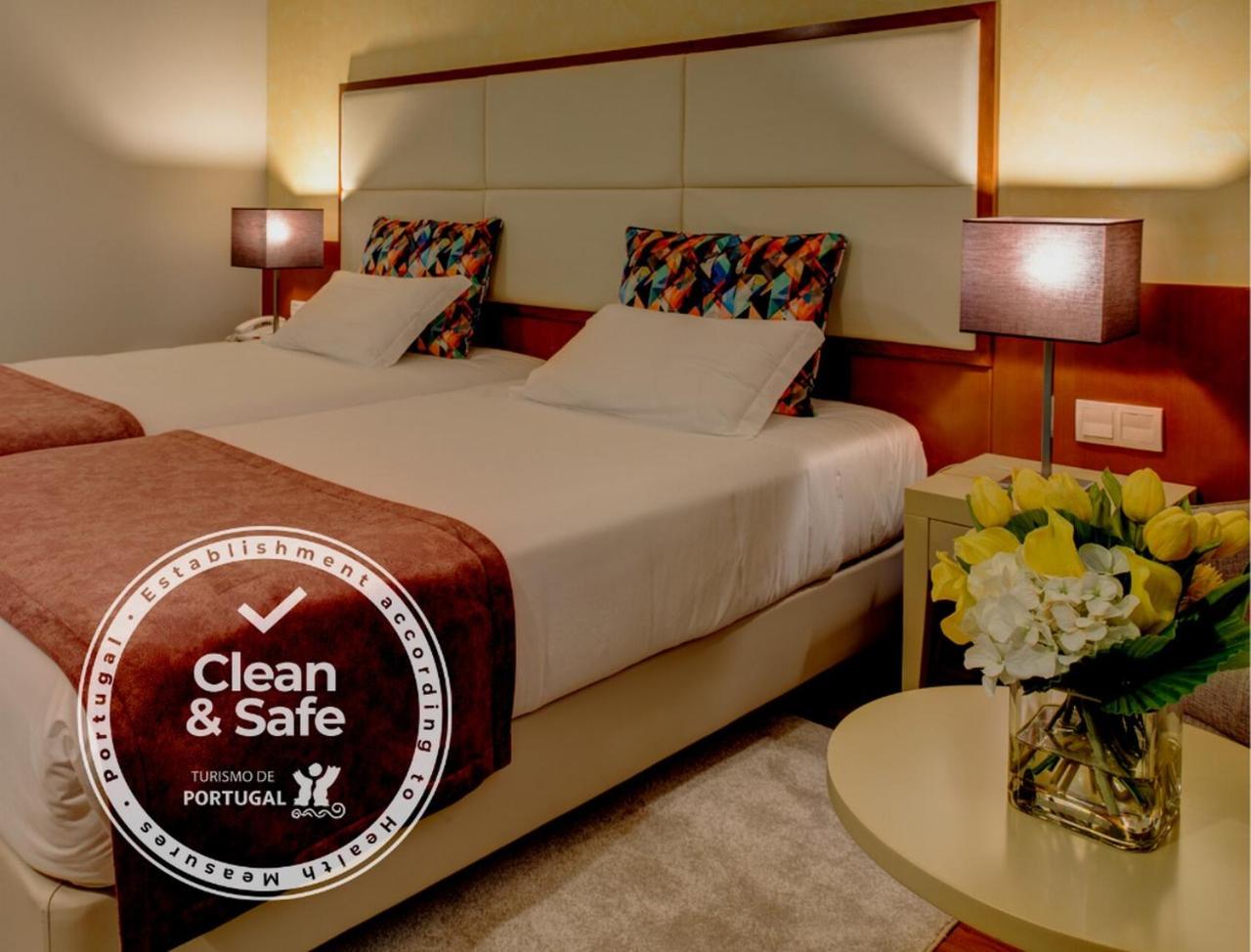 Double or Twin Room - Photo 3
