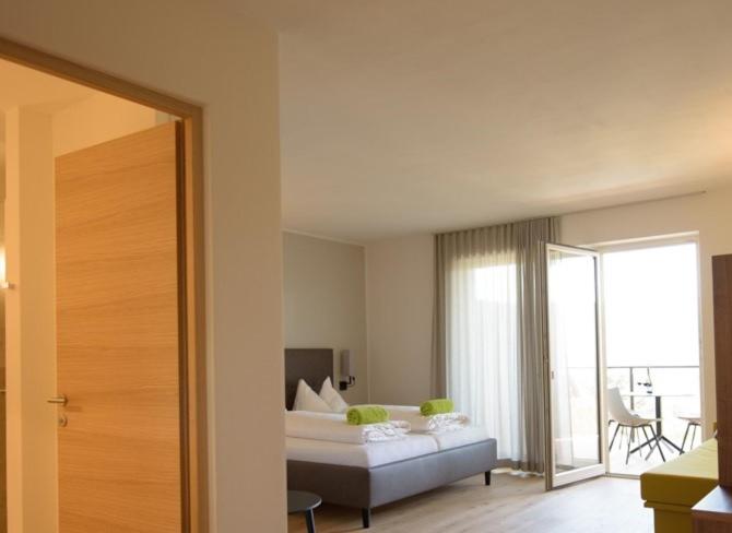 Junior Suite with Pool View