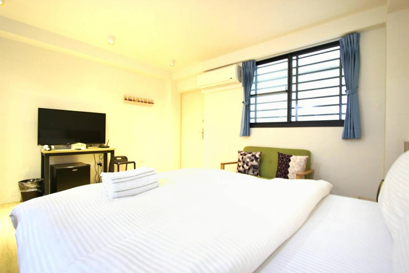 Economy Double Room - Photo 3