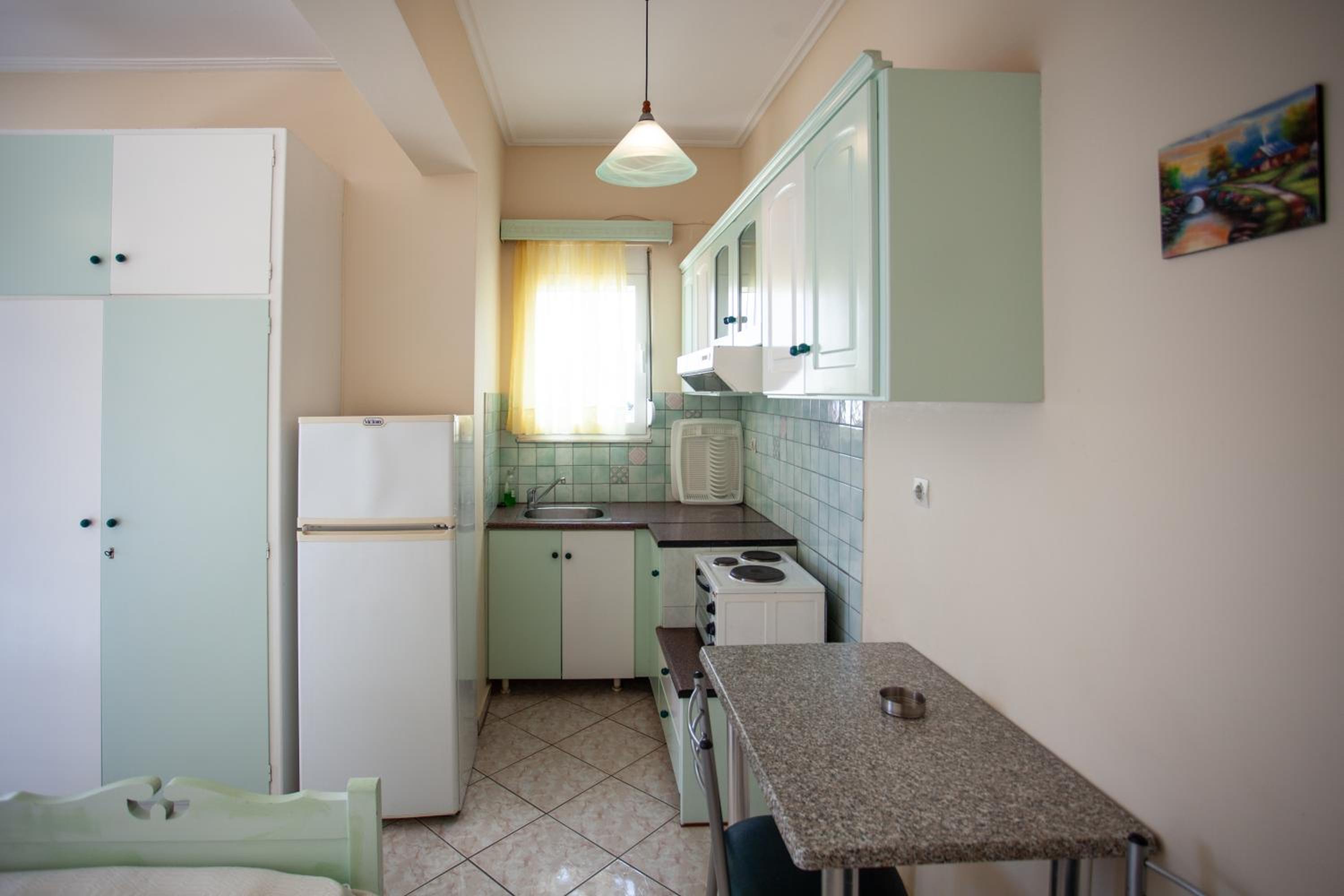 Studio Apartment photo 2
