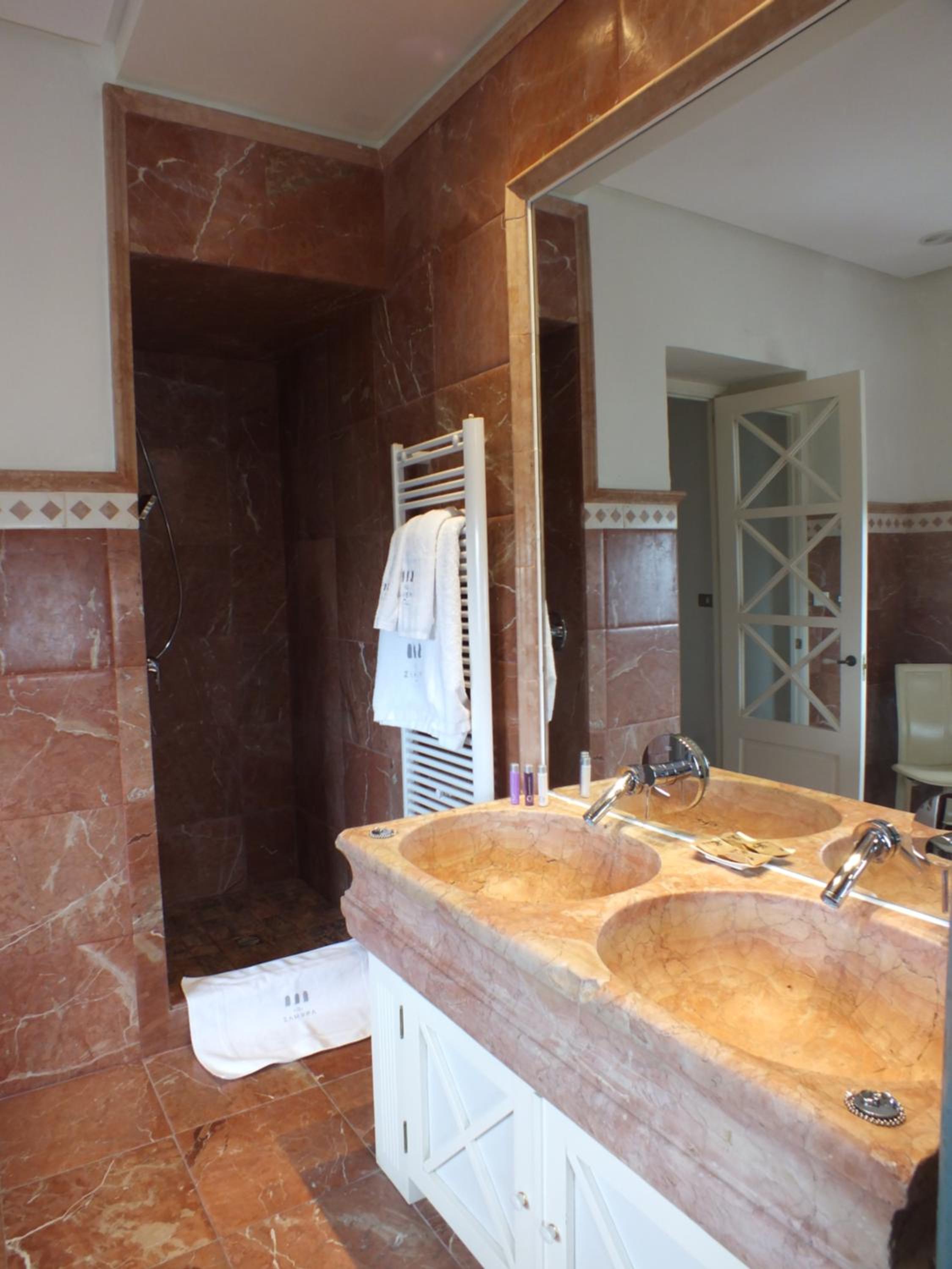 Presidential Suite with Views of El Tajo photo 2