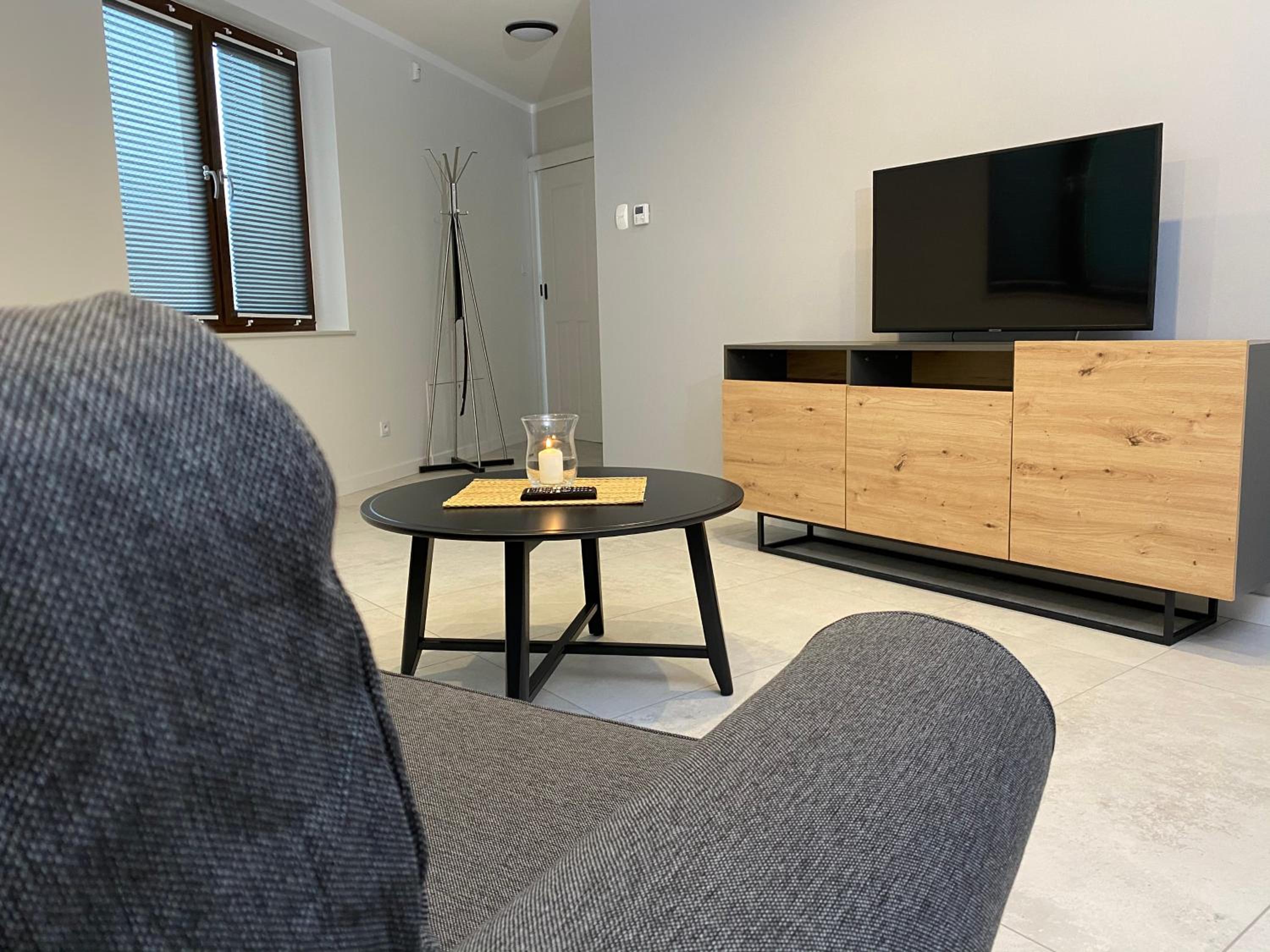 Two-Bedroom Apartment - Photo 7