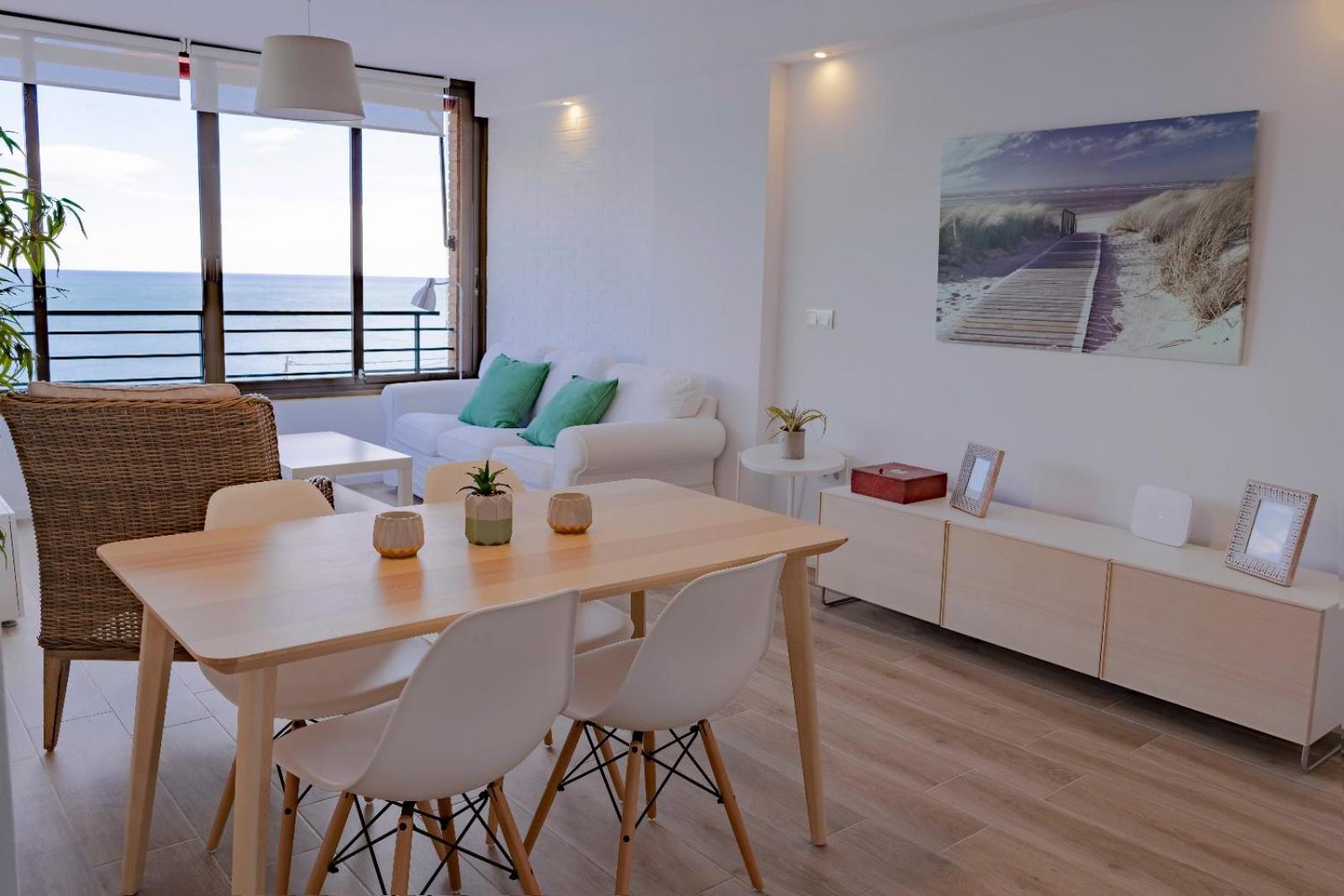 Apartamento con vista al mar