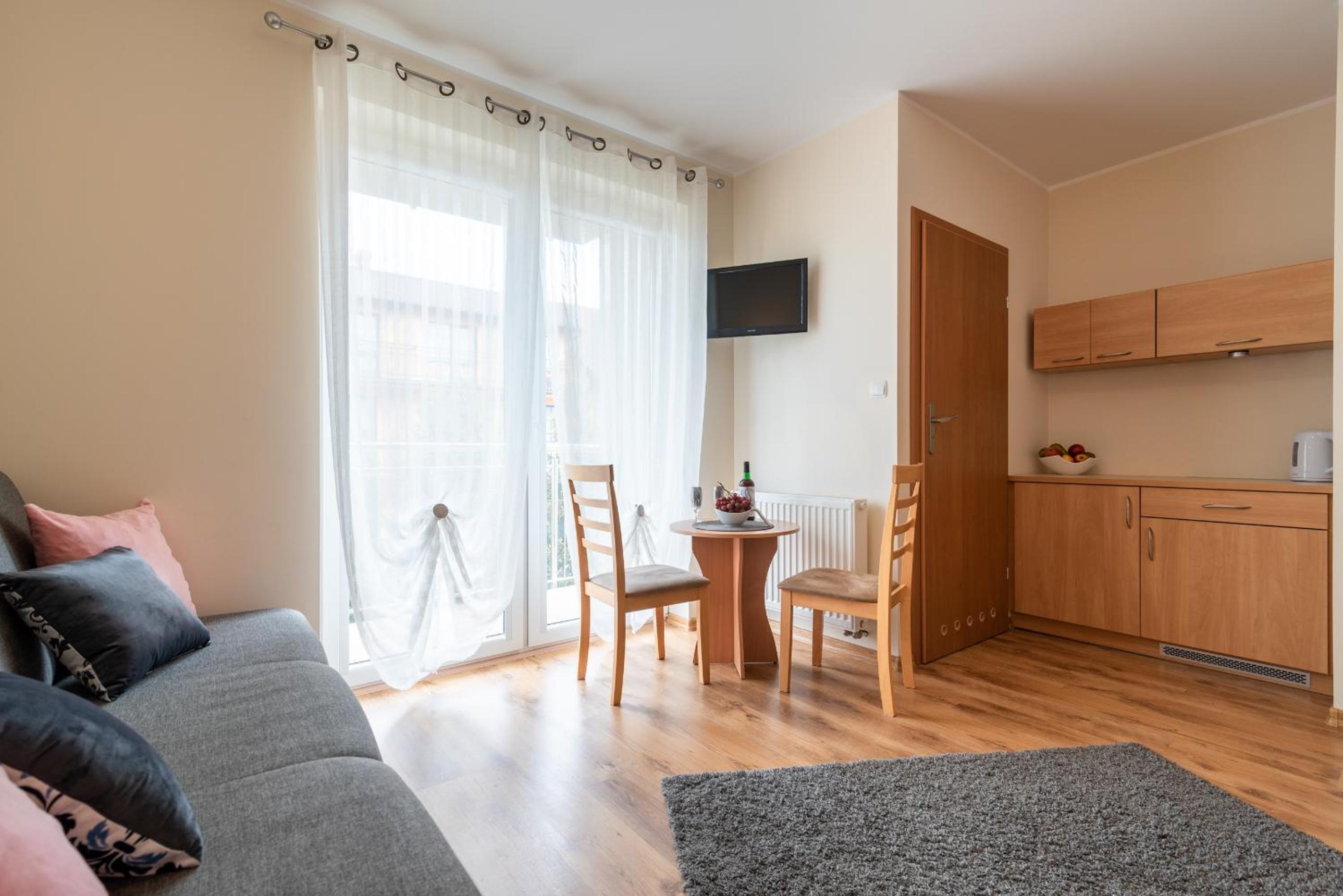 Quadruple Room with Balcony photo 1
