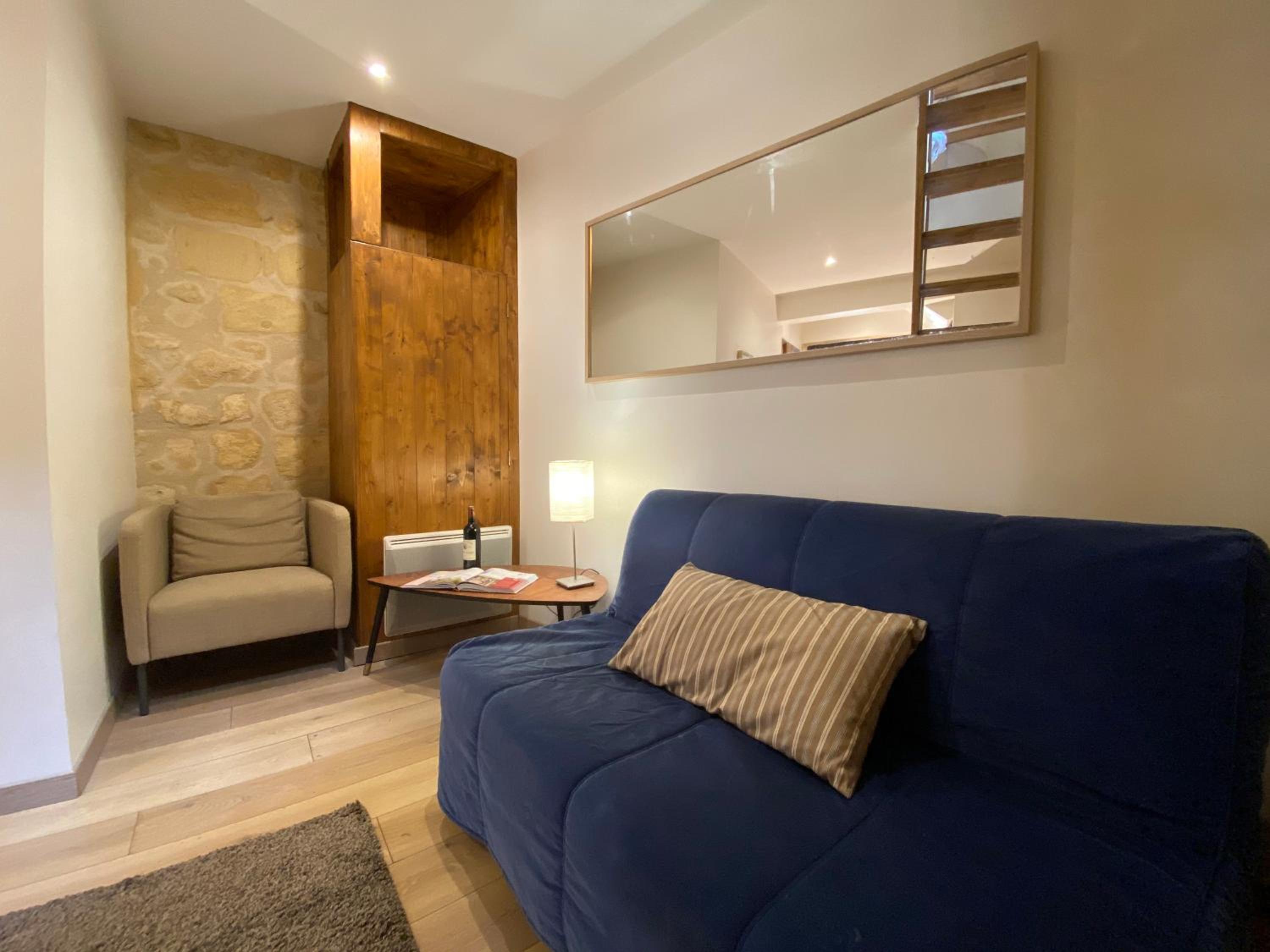 Apartment - Ground Floor photo 3
