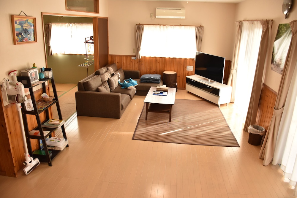 Extra Type of the 1st Village (2Double beds,Japanese Futons are arranged for 3rd + more guests) photo 2