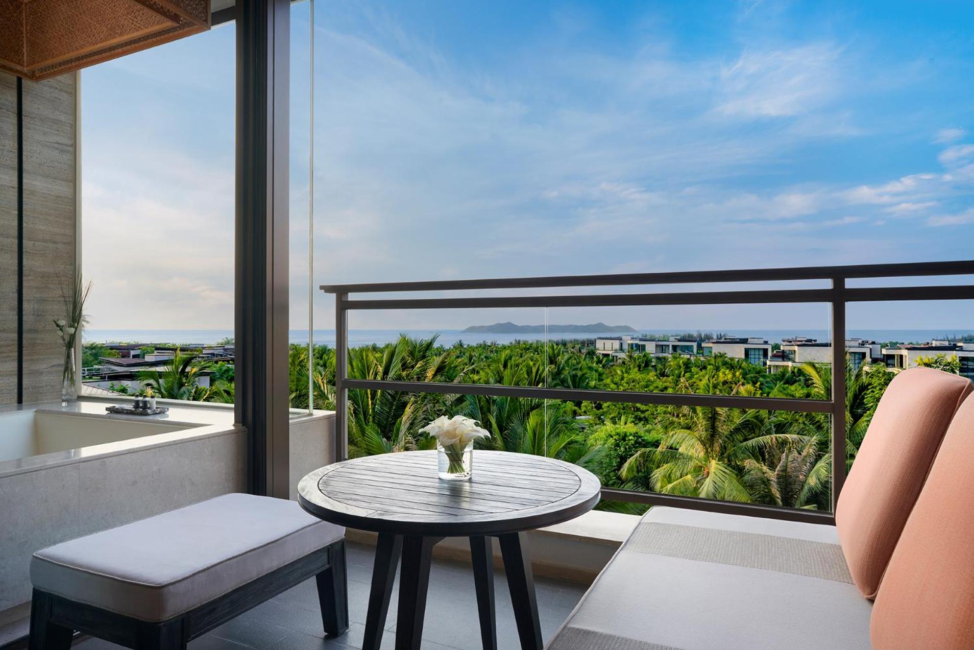 Twin Room with Ocean View - Club Access