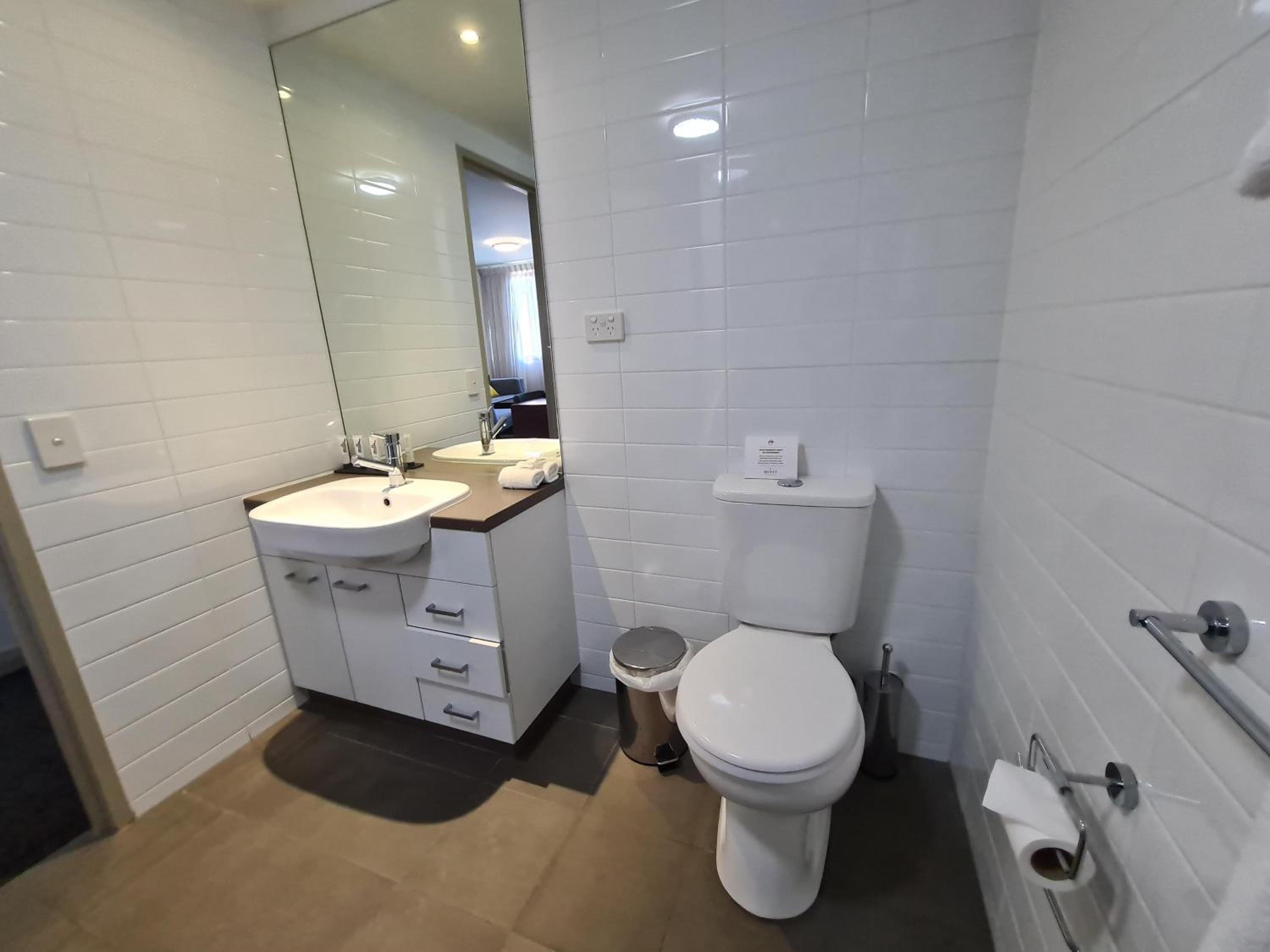 Studio Apartment photo 2