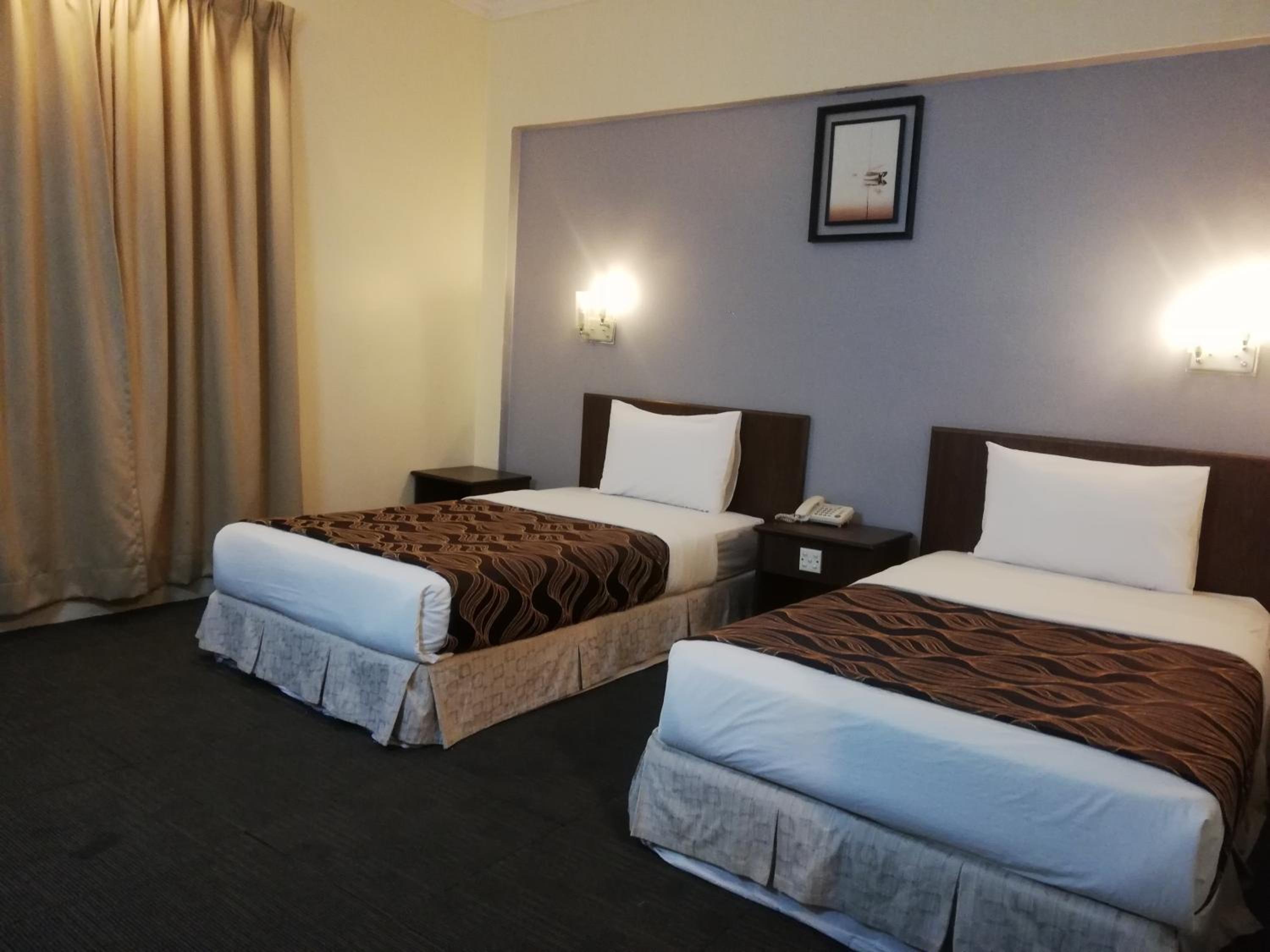 Deluxe Twin Room - Photo 1