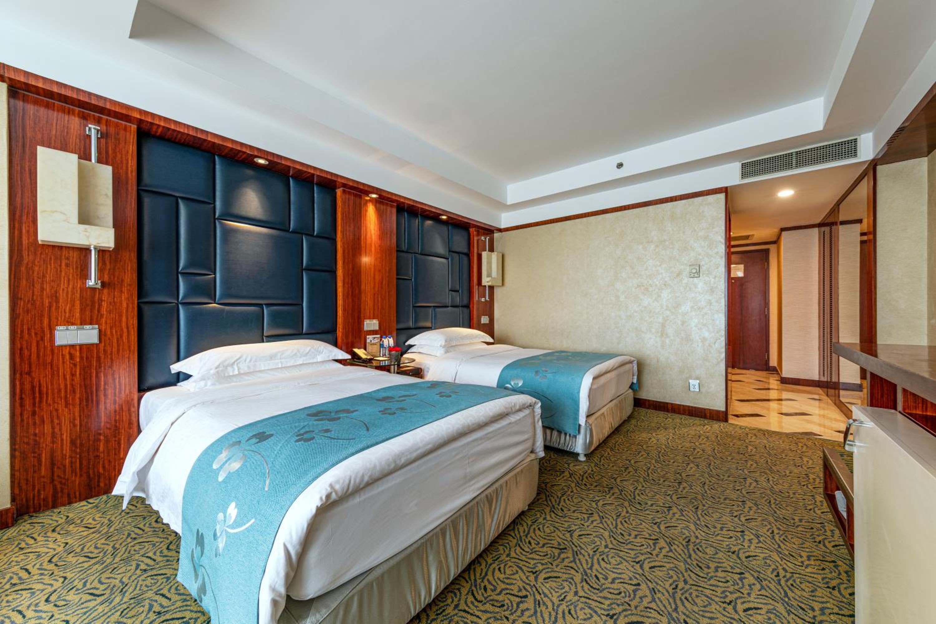 Standard Twin Room photo 1