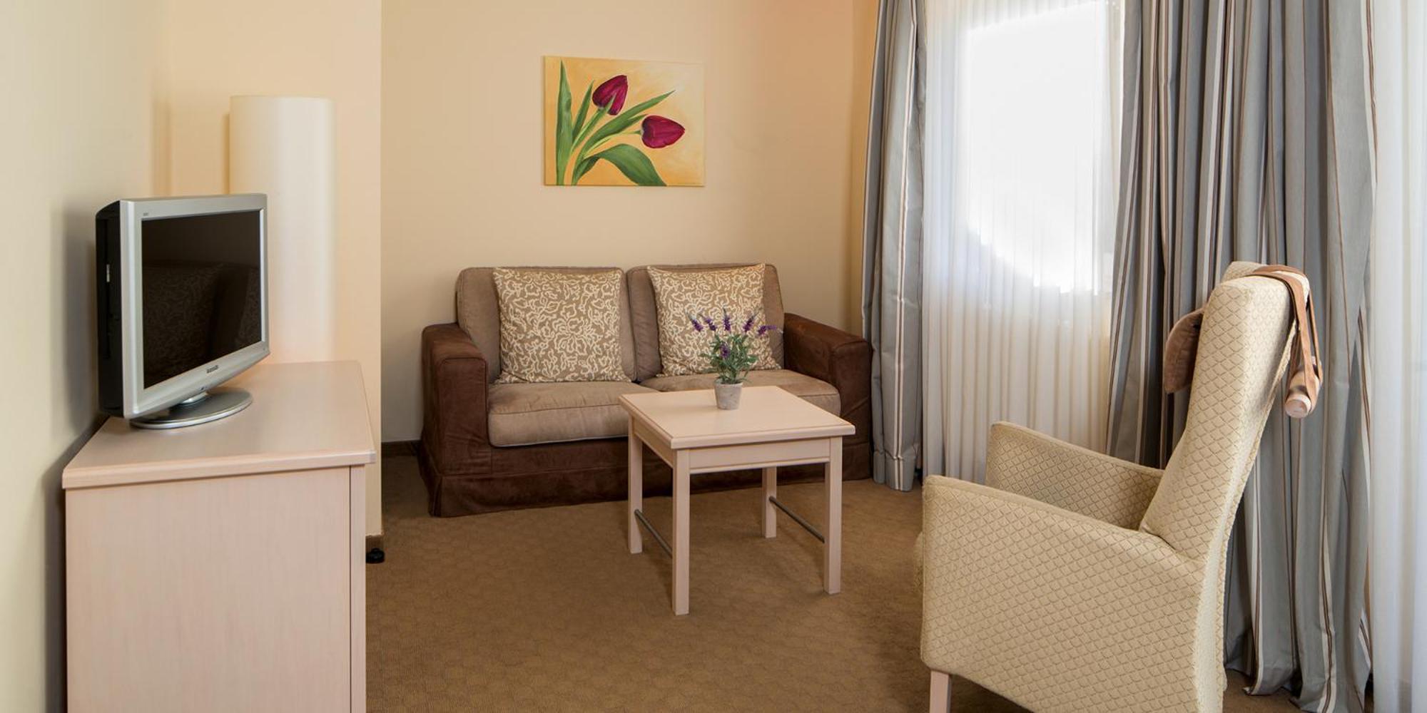 Junior Suite - Photo 7