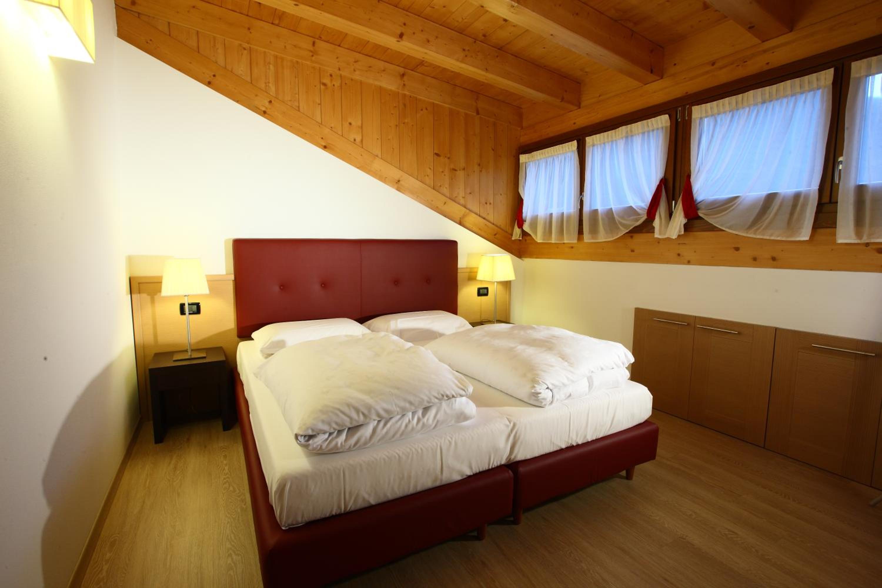 Apartment with Mountain View photo 1