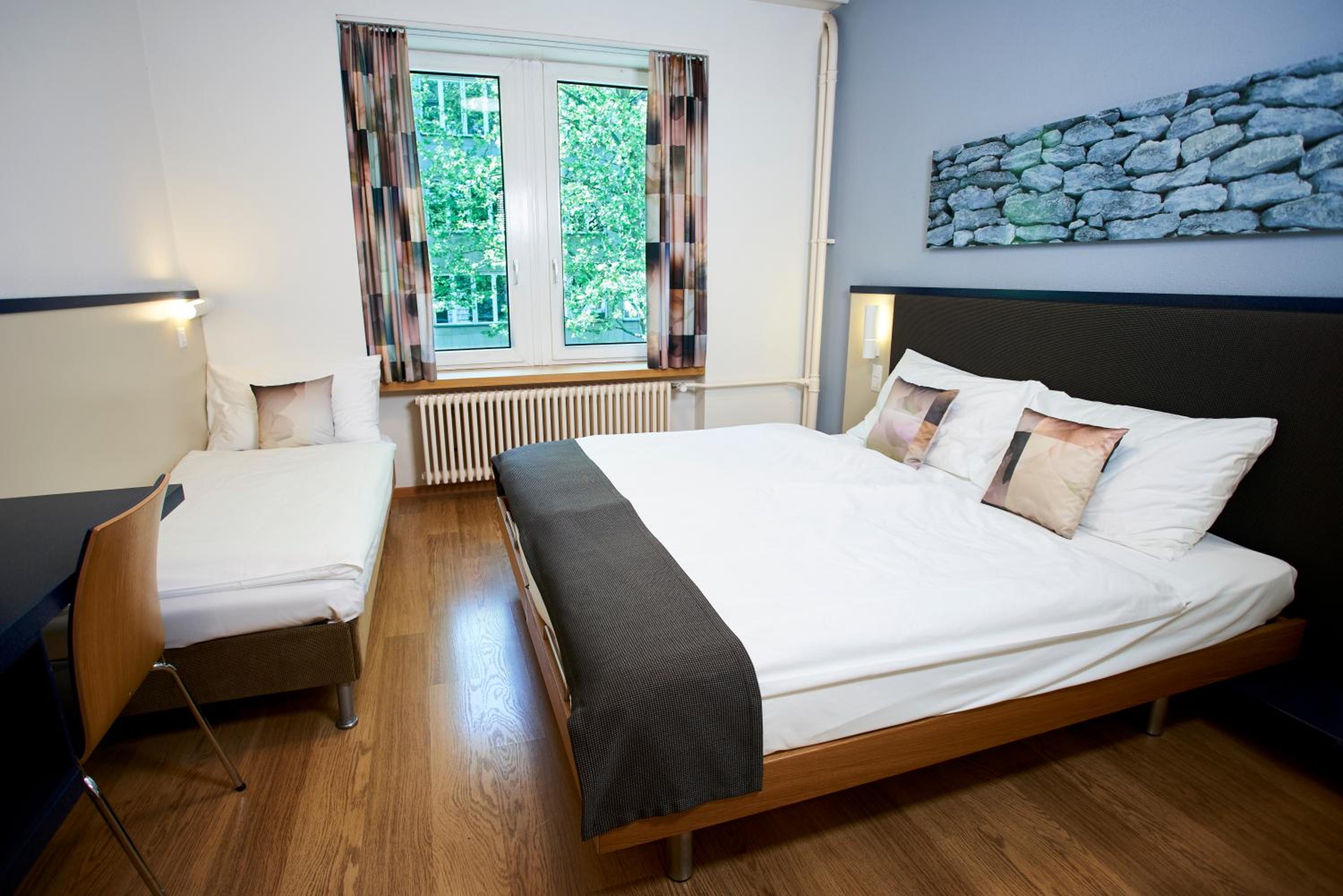 Triple Room - Photo 1