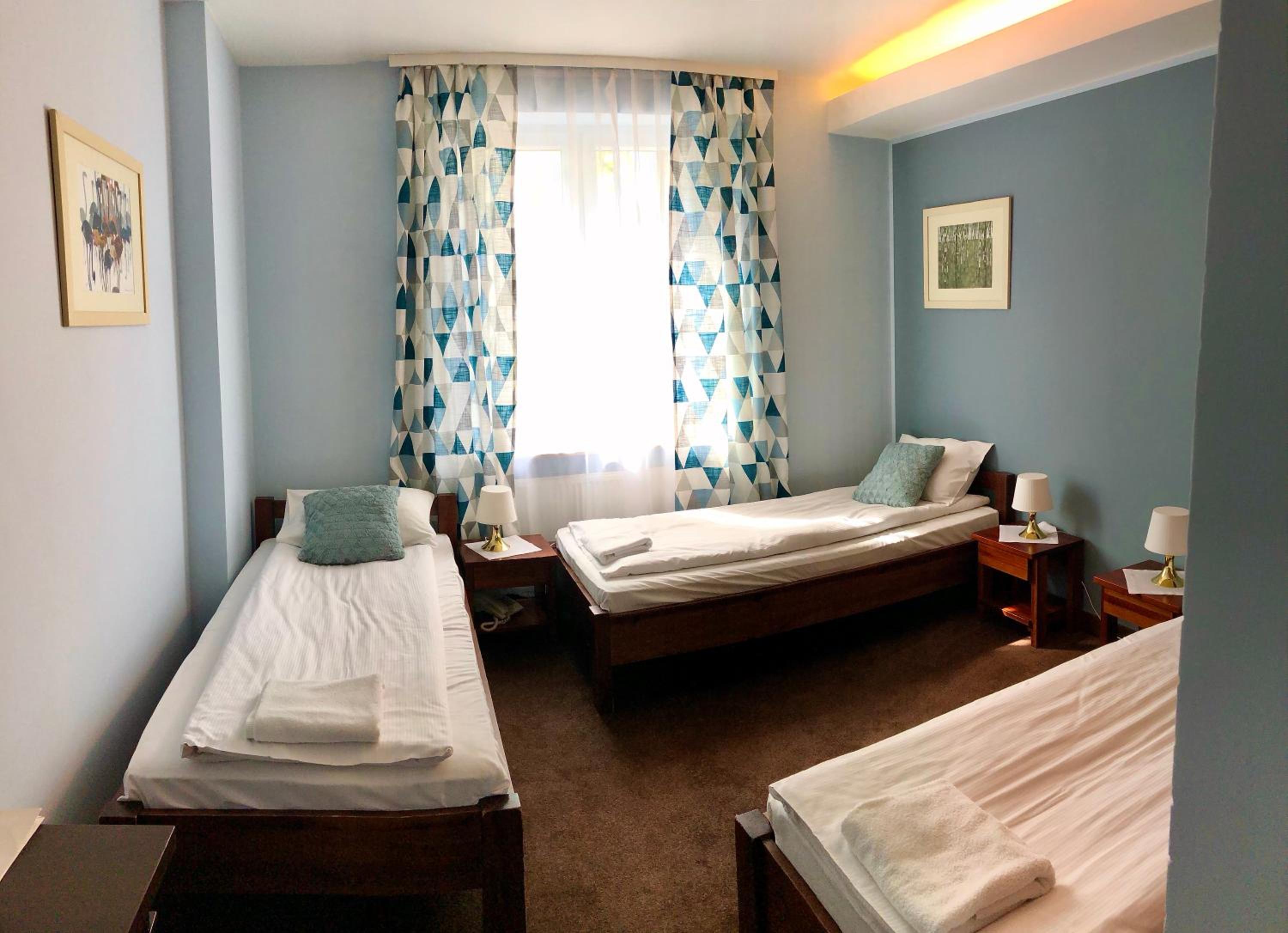 Triple Room - Photo 11