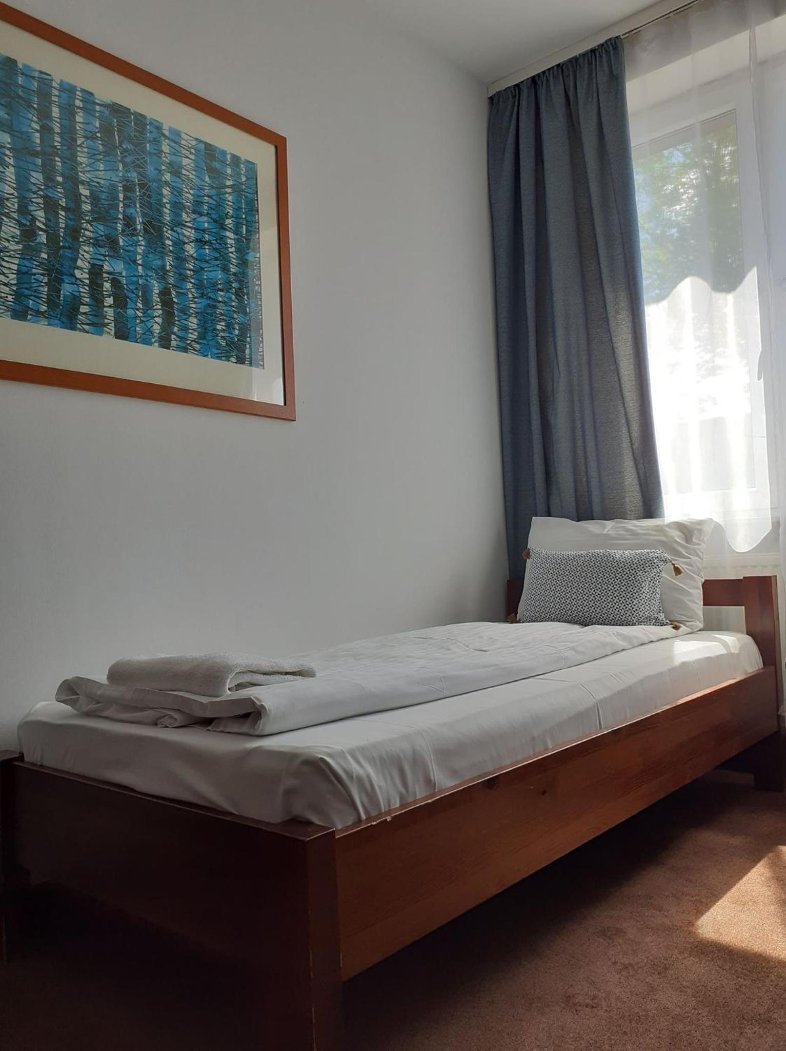 Triple Room - Photo 14