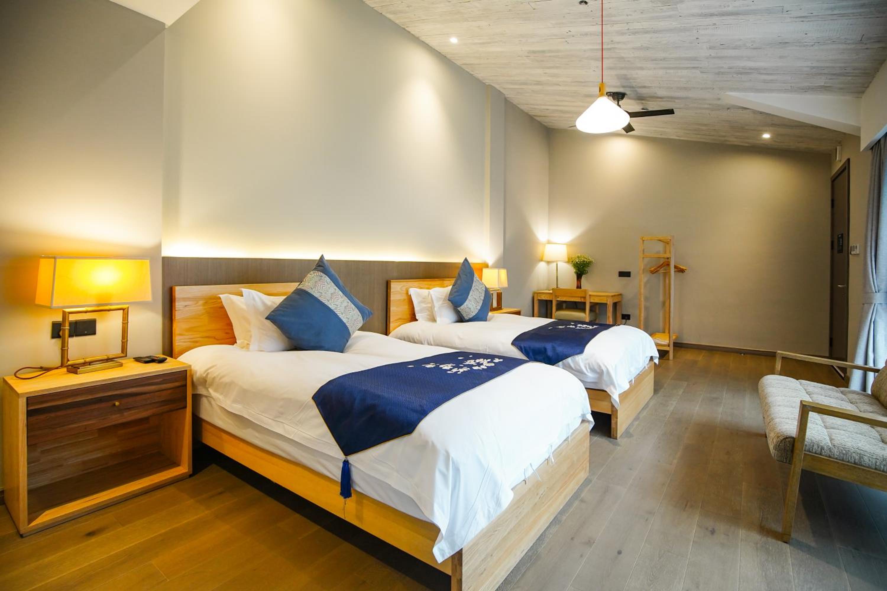 Deluxe Twin Room photo 2