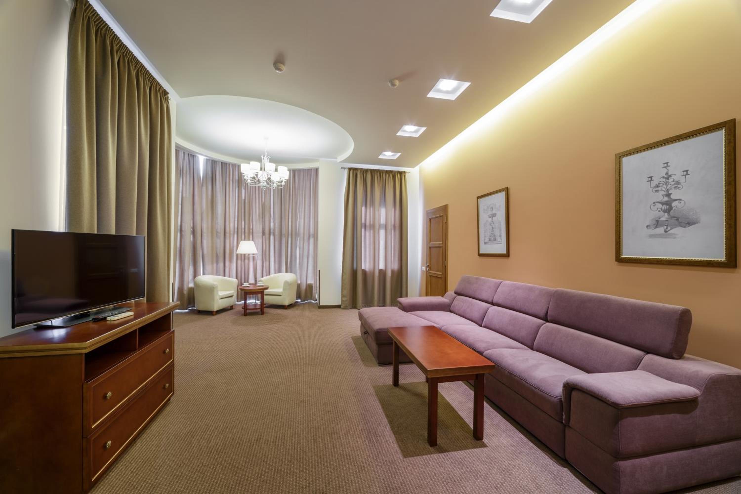 King Suite