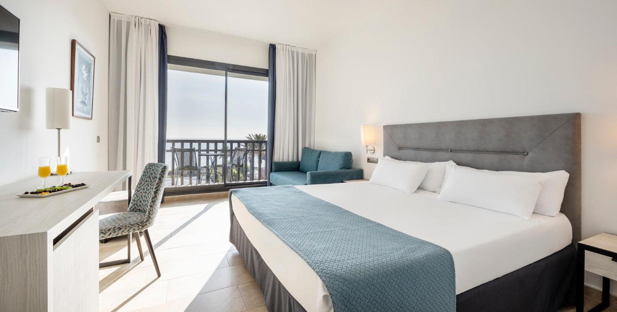 Habitación Doble o con Dos Camas con Vista al Mar