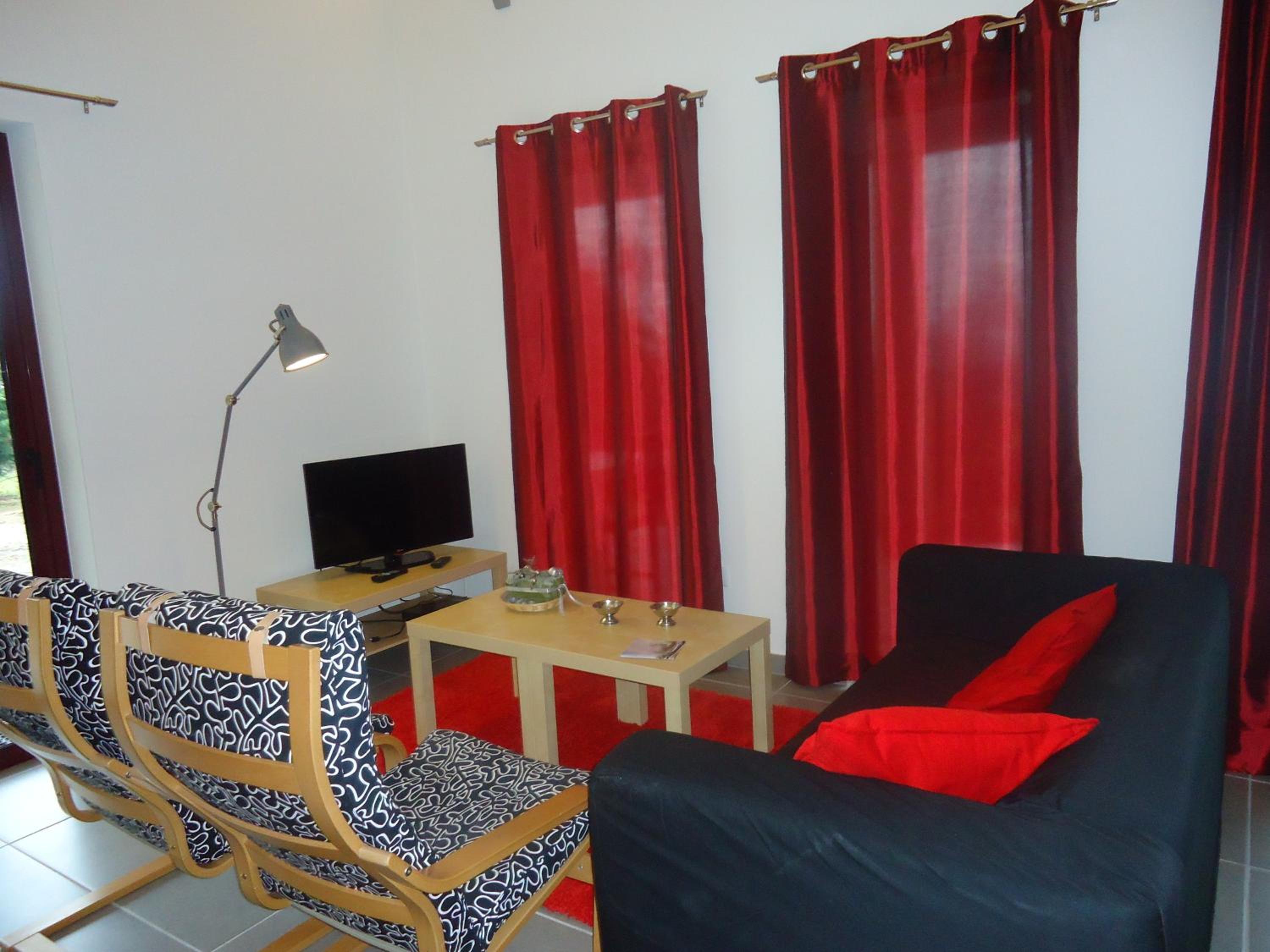 Two-Bedroom House photo 2