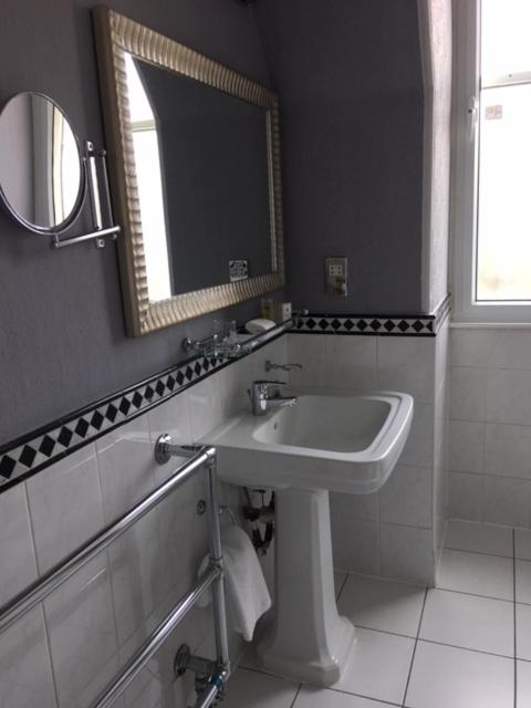 Executive Double Room - Photo 2