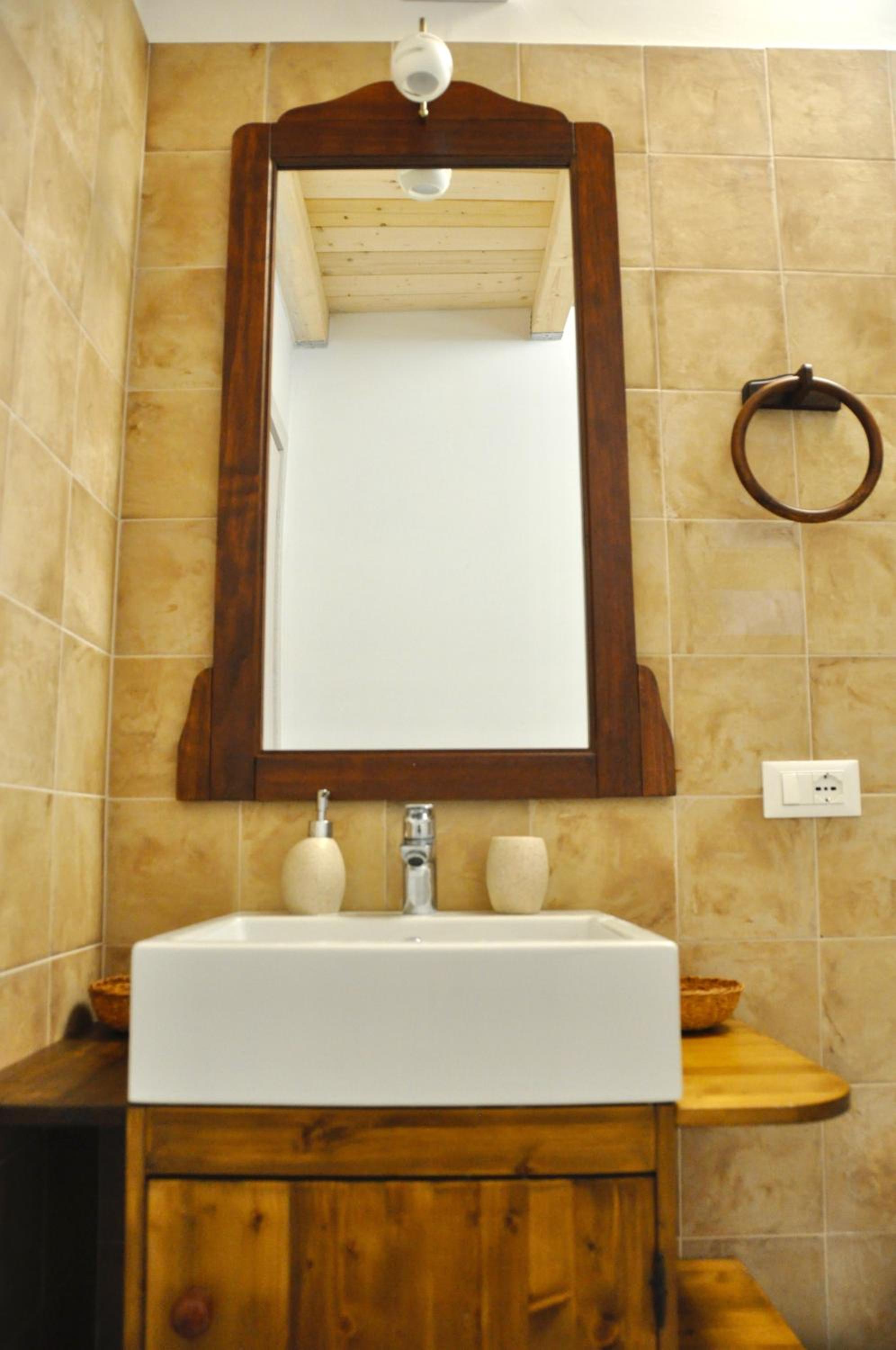 Triple Room with Private Bathroom photo 2