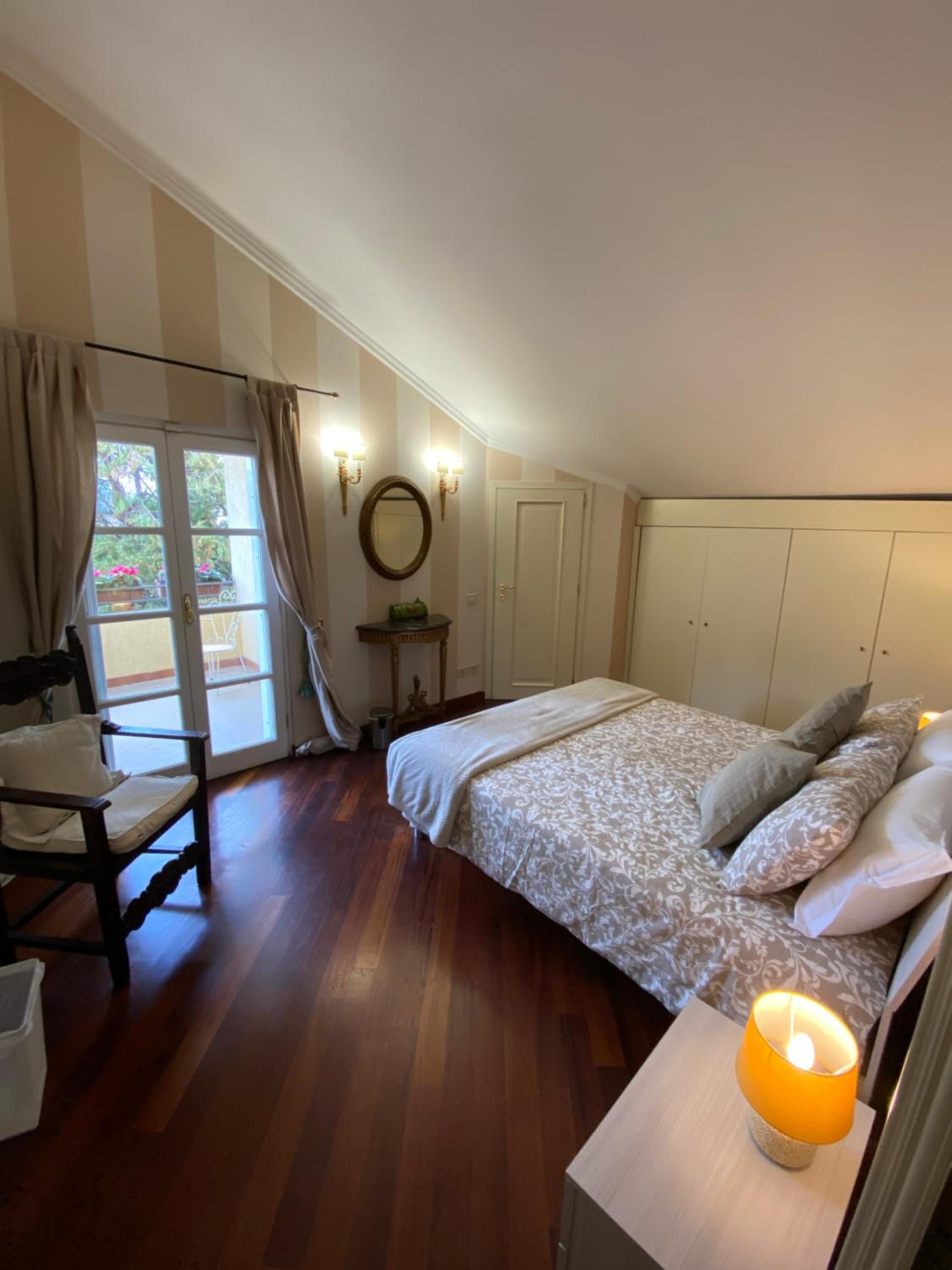 Suite with Balcony photo 3