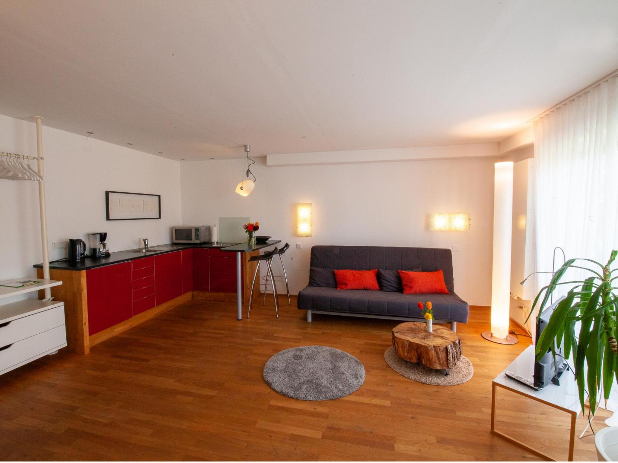 Family Room - Photo 6
